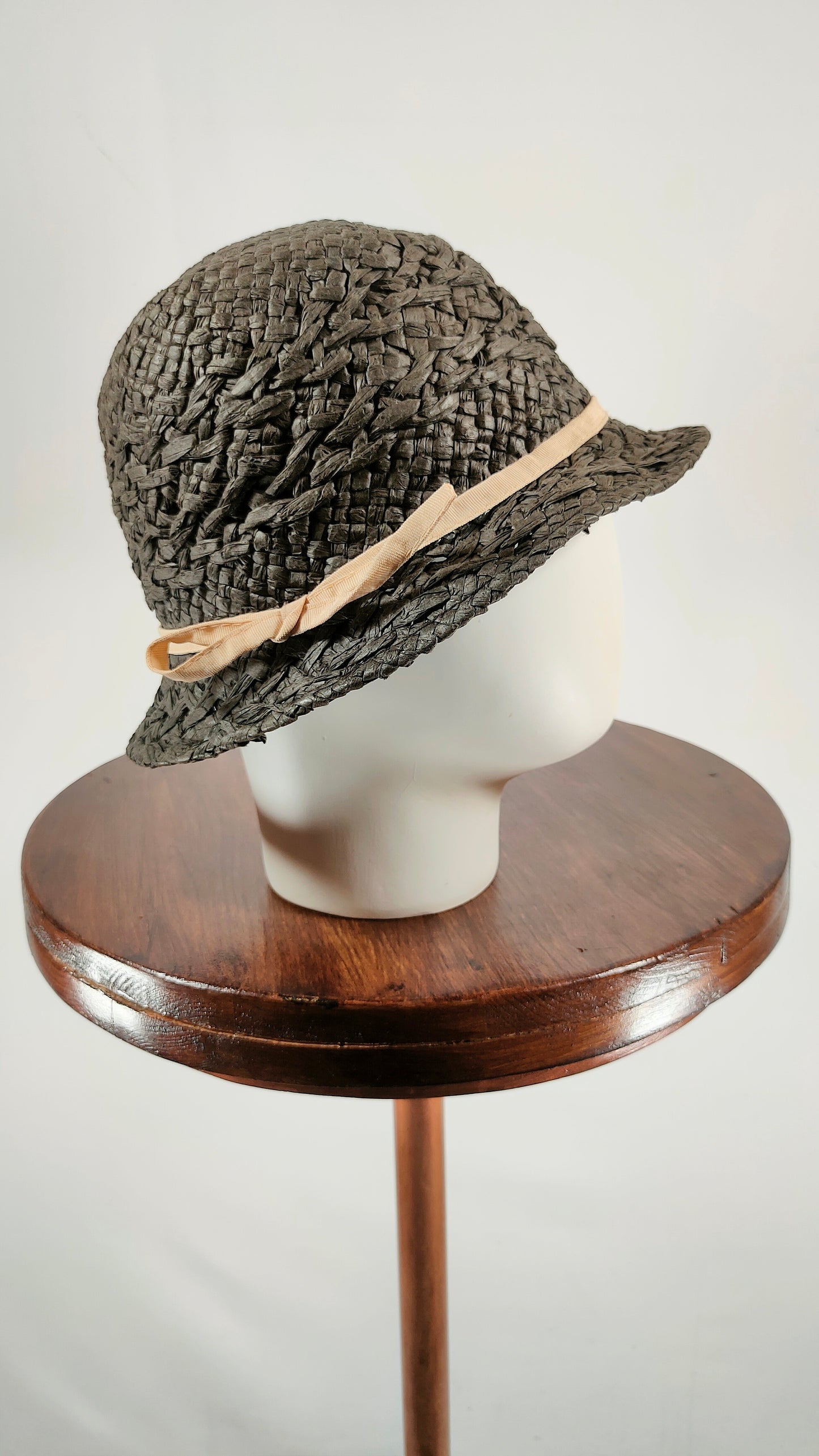 Sombrero de papel negro Hakei