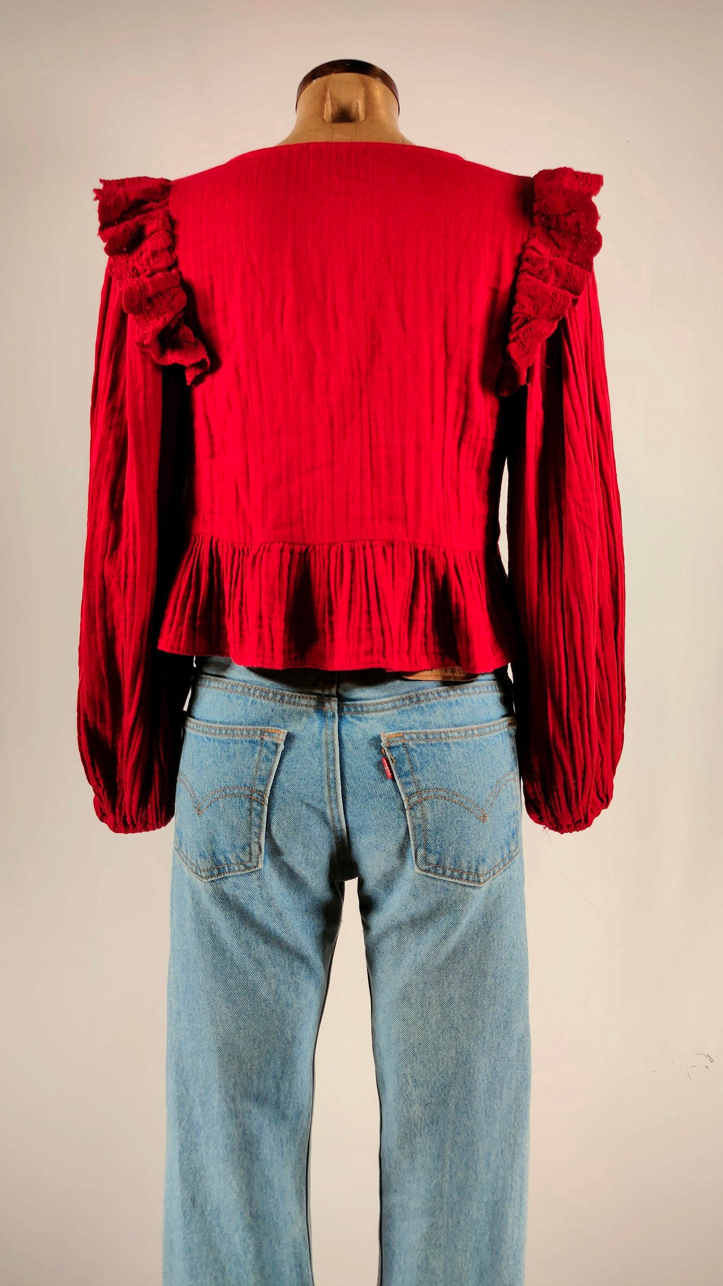 Blusa crop cereza