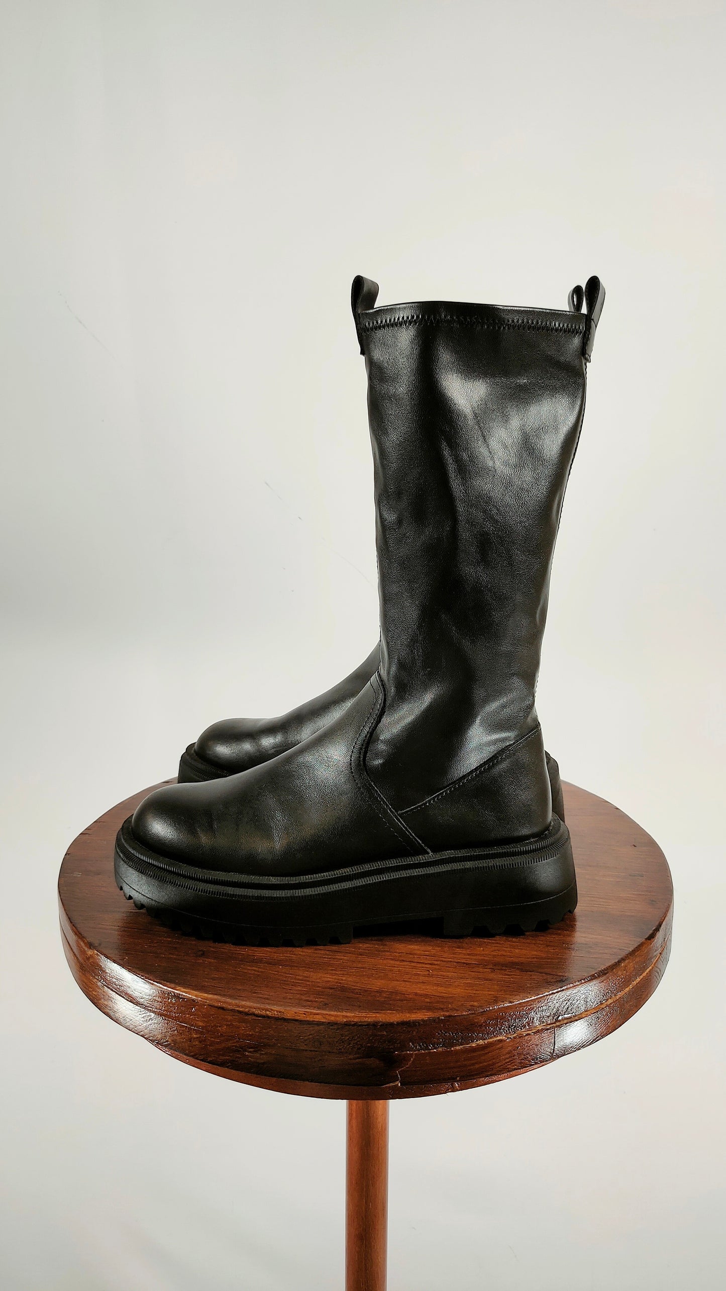 Botas polipiel negras con plataforma
