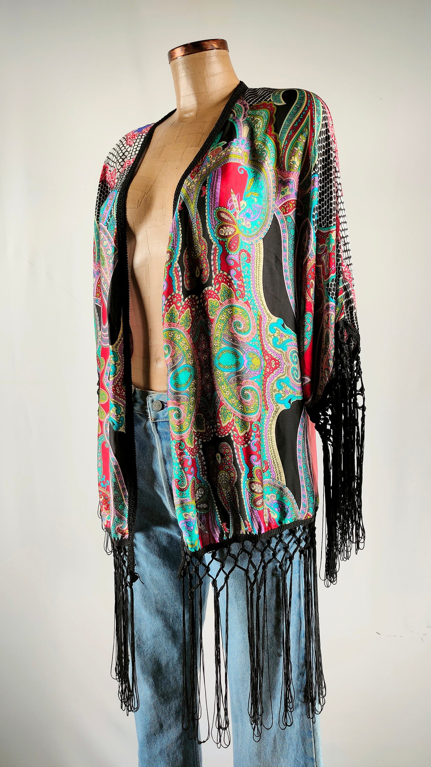 Chaqueta con flecos Valeria Derbais