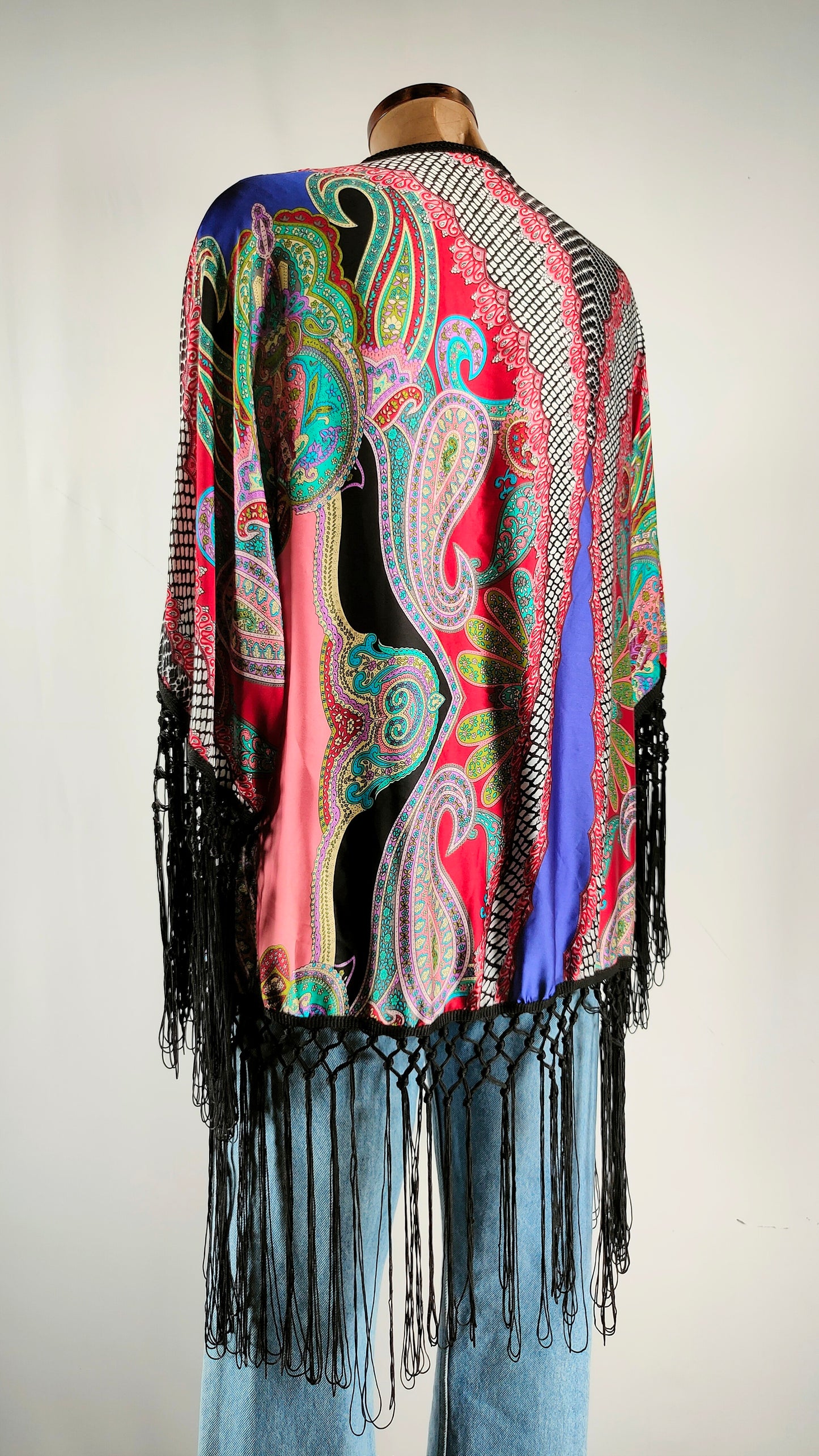 Chaqueta con flecos Valeria Derbais