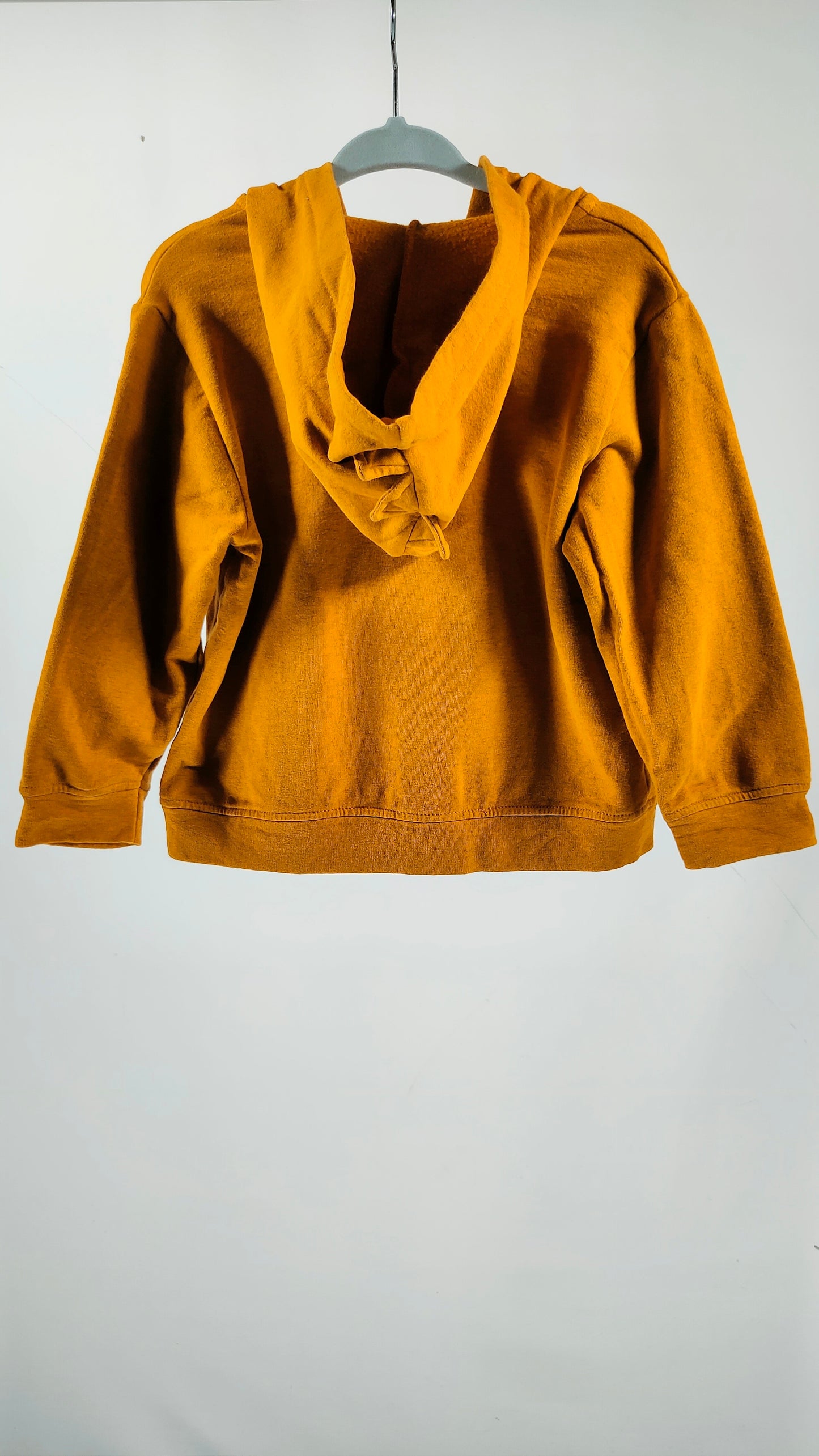 Sudadera mostaza con cremallera