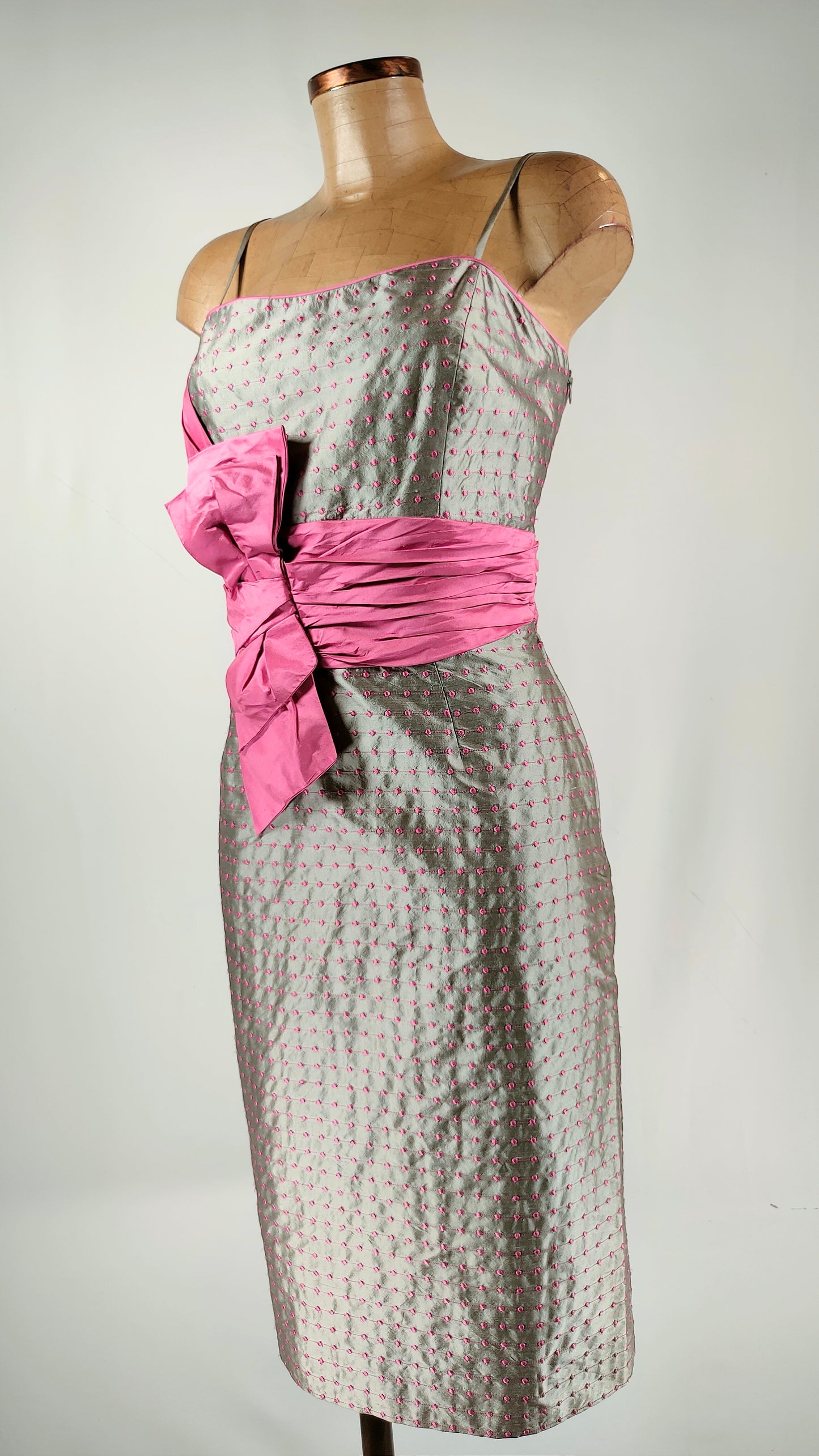 Vestido gris perla Mireia Bisbe