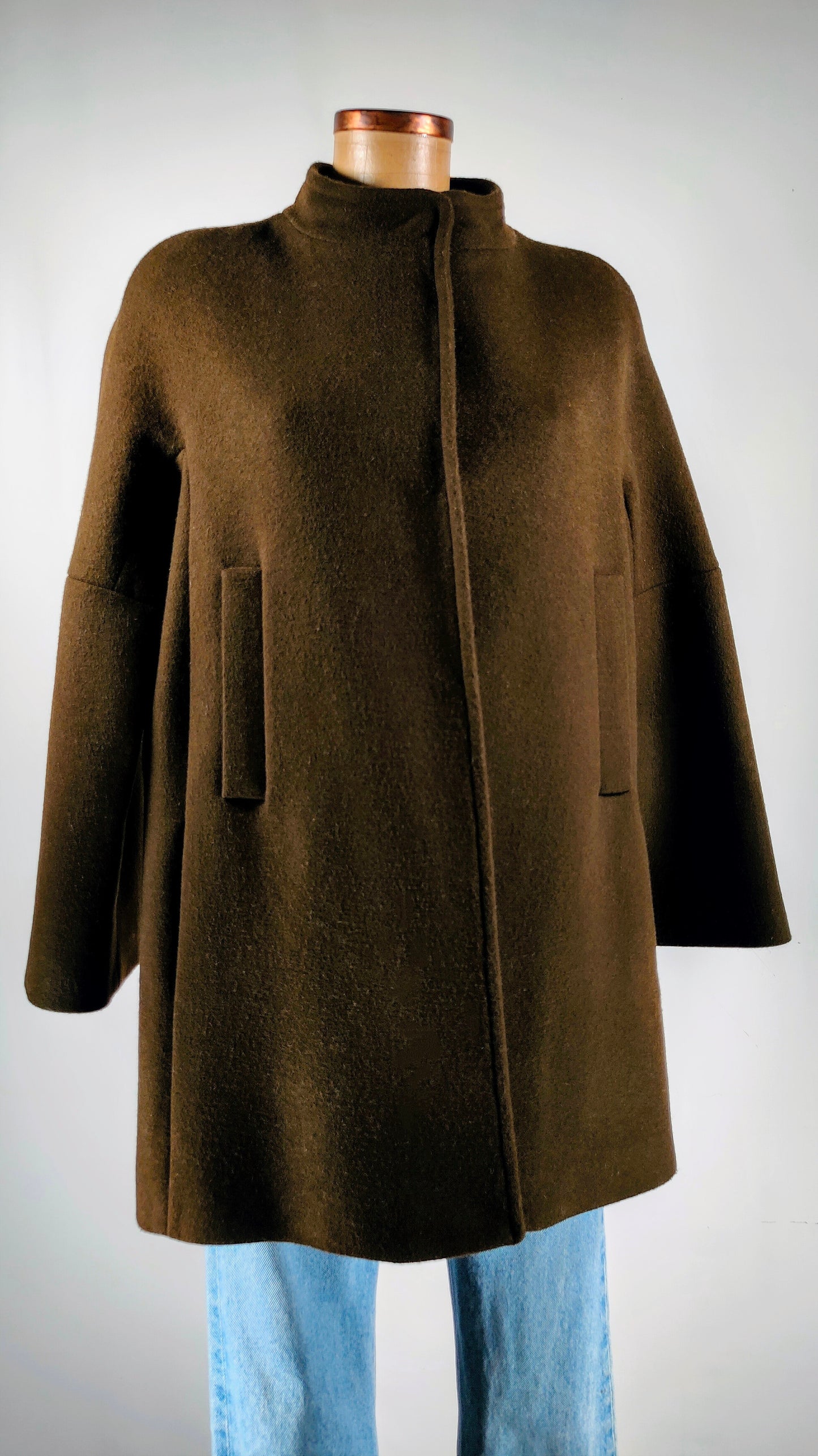 Abrigo verde oliva Mango Suit