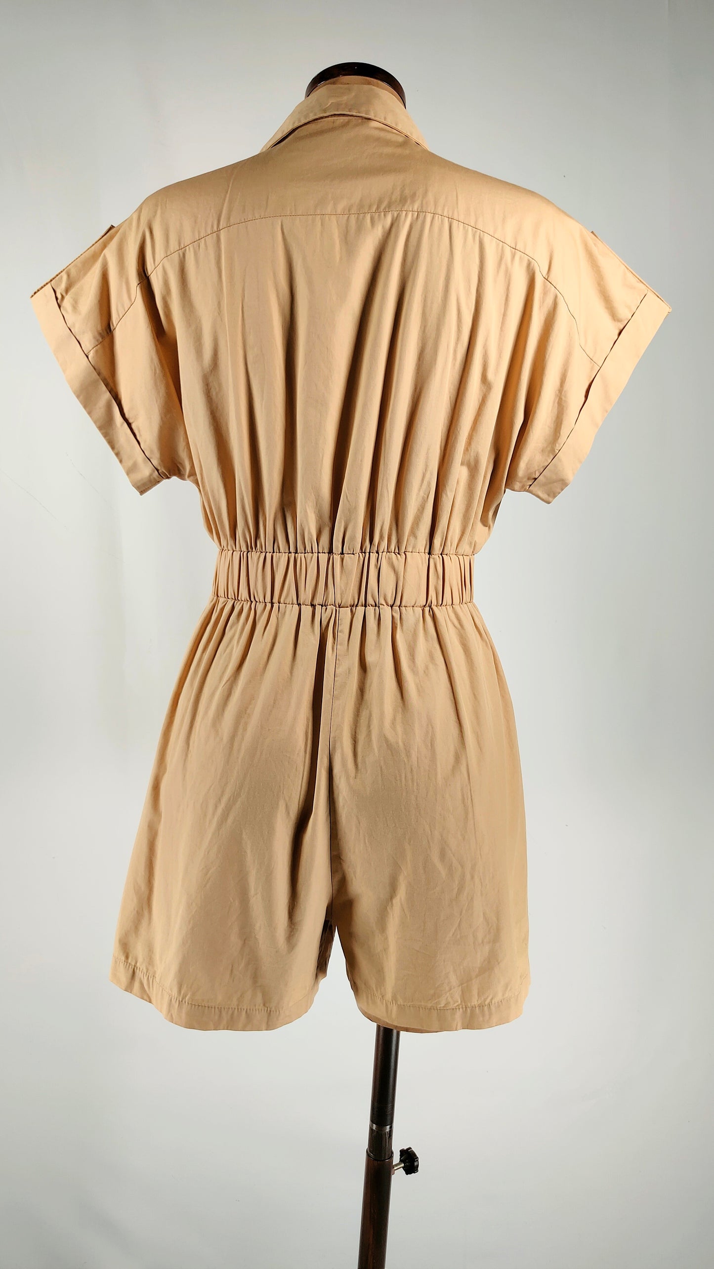 Mono beige safari