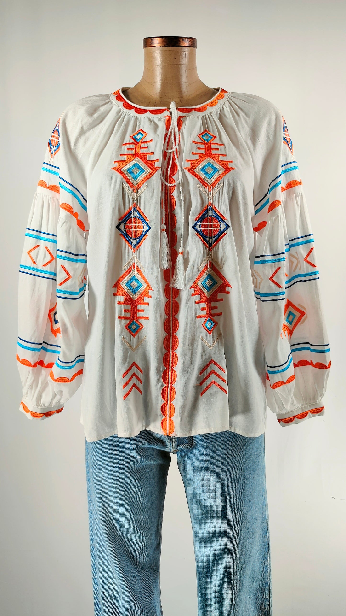 Blusa con bordado multicolor Martina K
