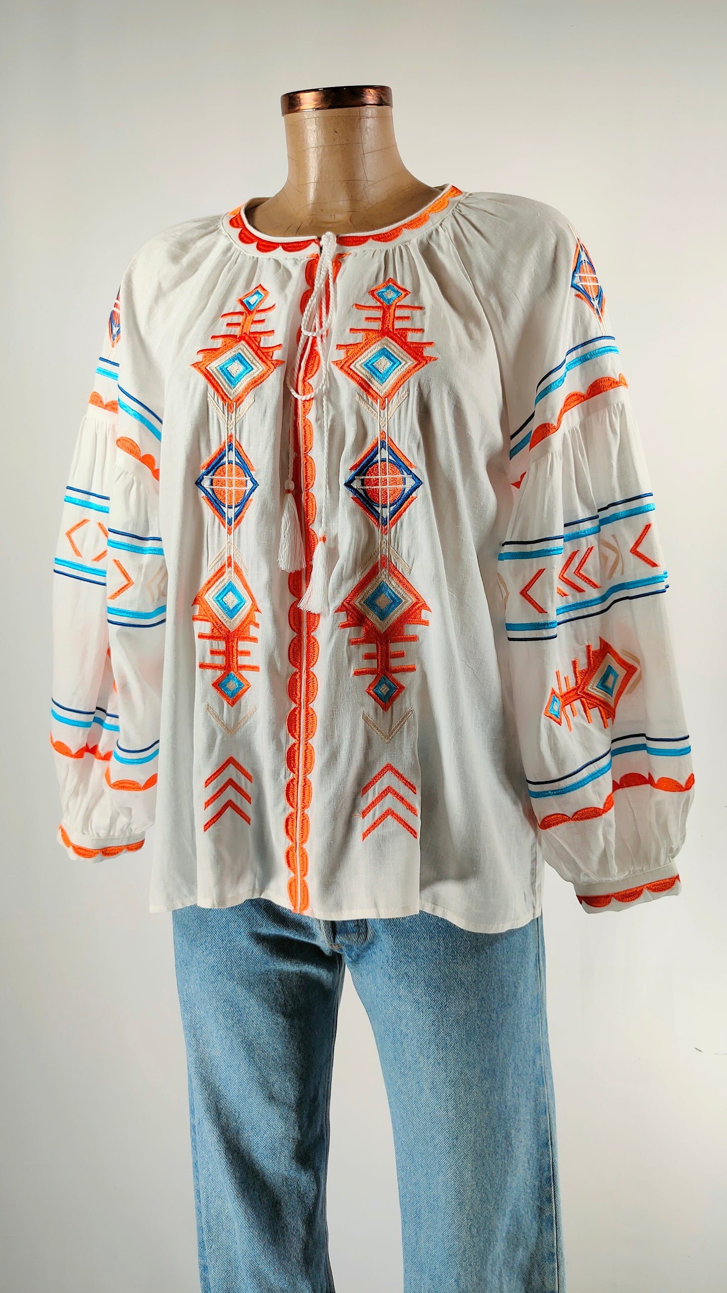Blusa con bordado multicolor Martina K