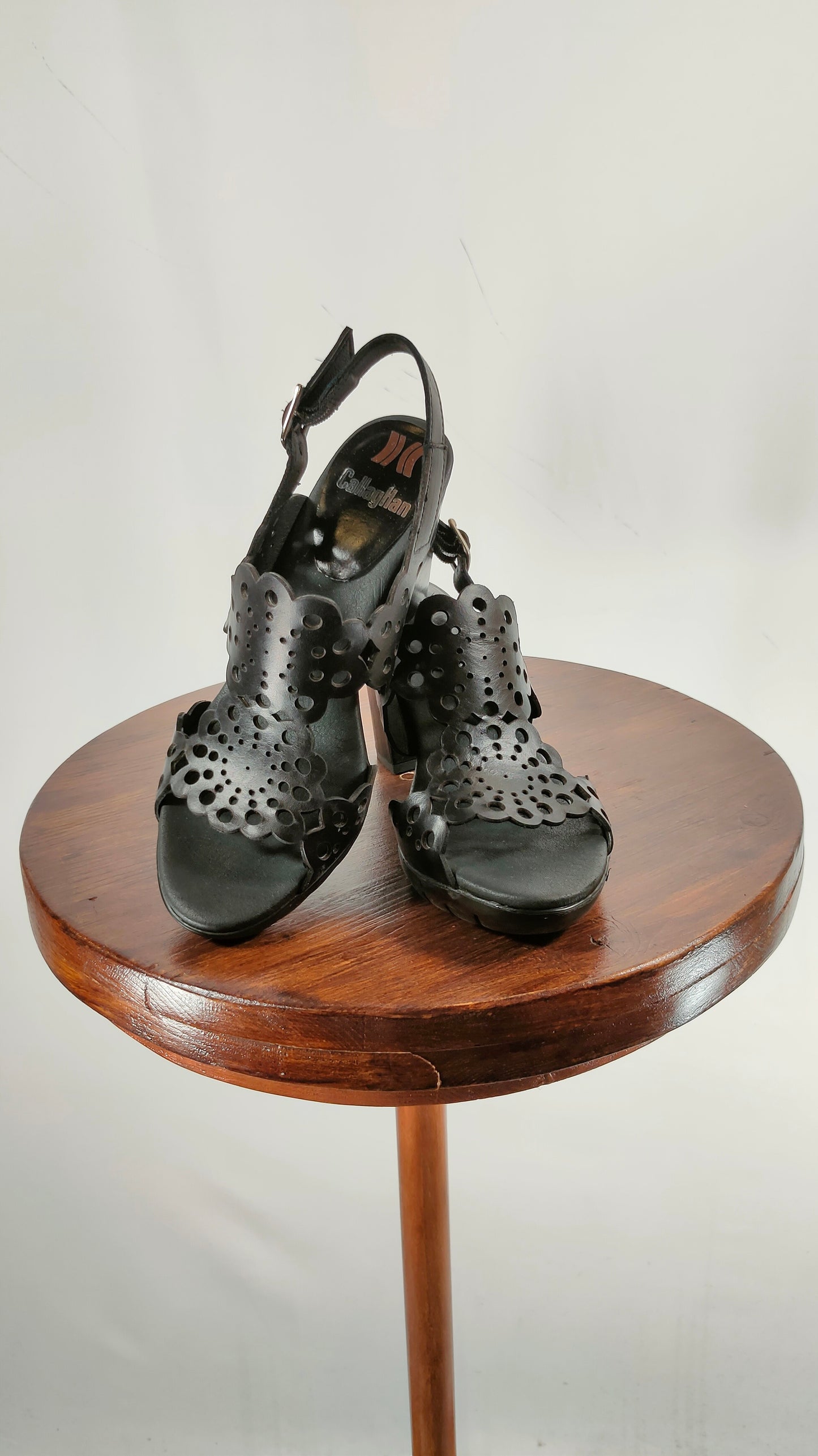 Zapatos negros Callaghan