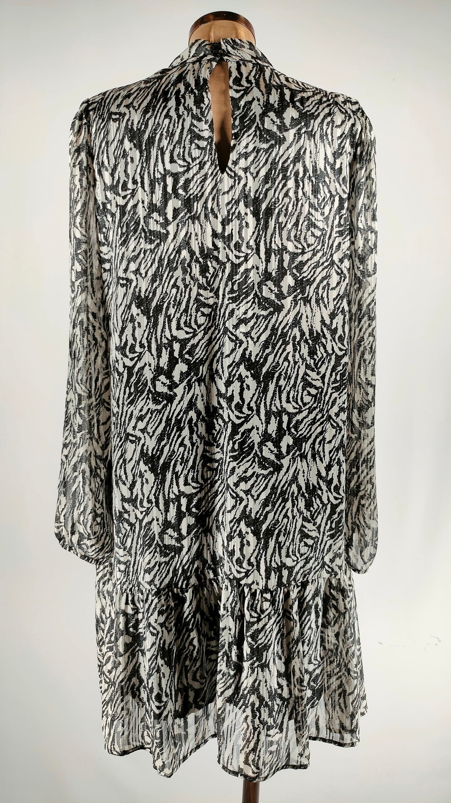 Vestido Ikks con brillos