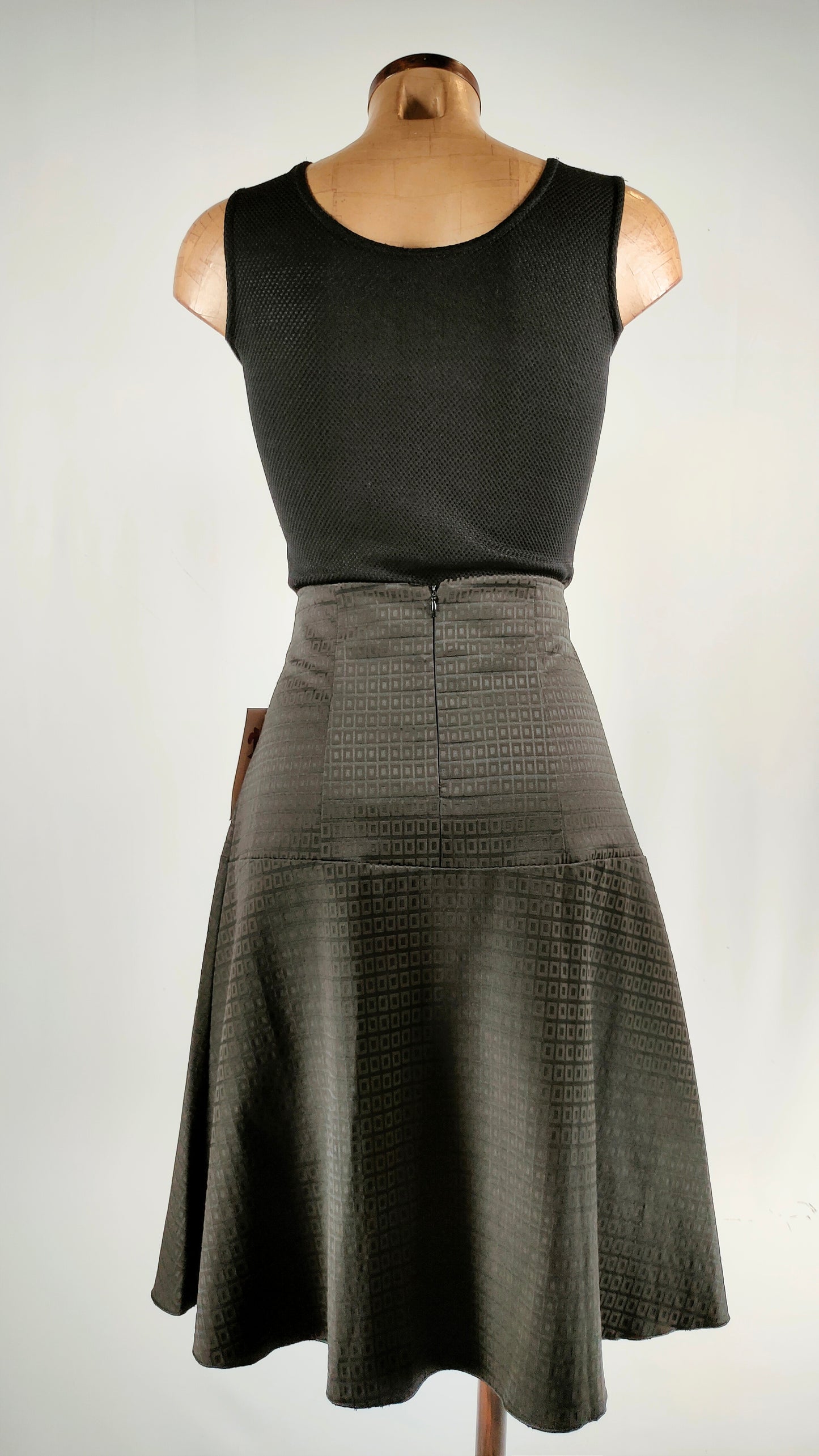 Falda evasé con detallen Fher