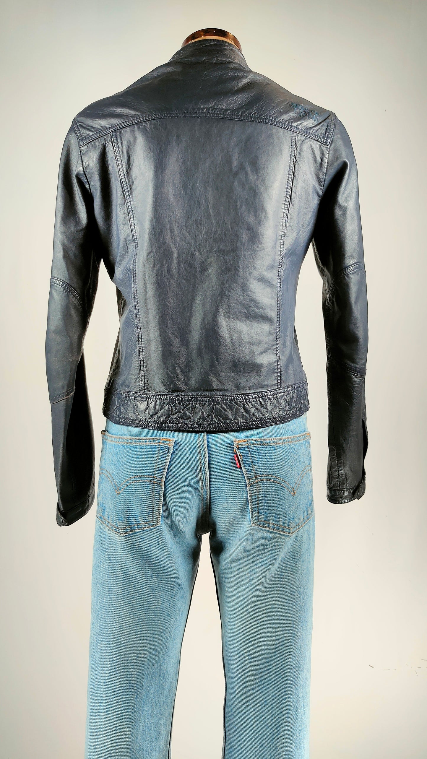 Cazadora de piel azul Super Dry