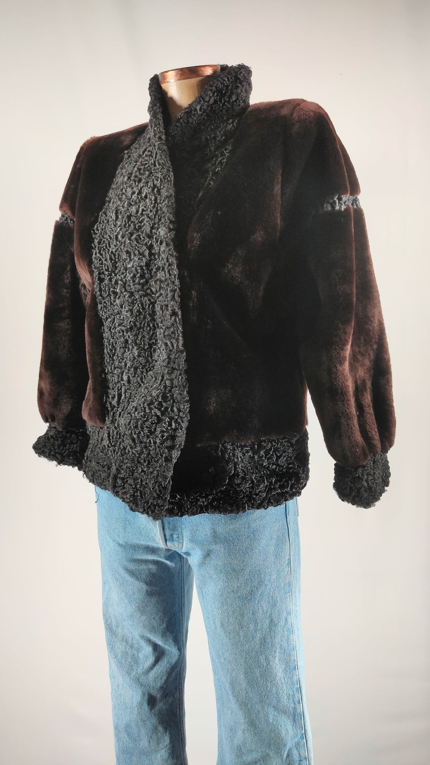 Chaqueta vintage de terciopelo marrón