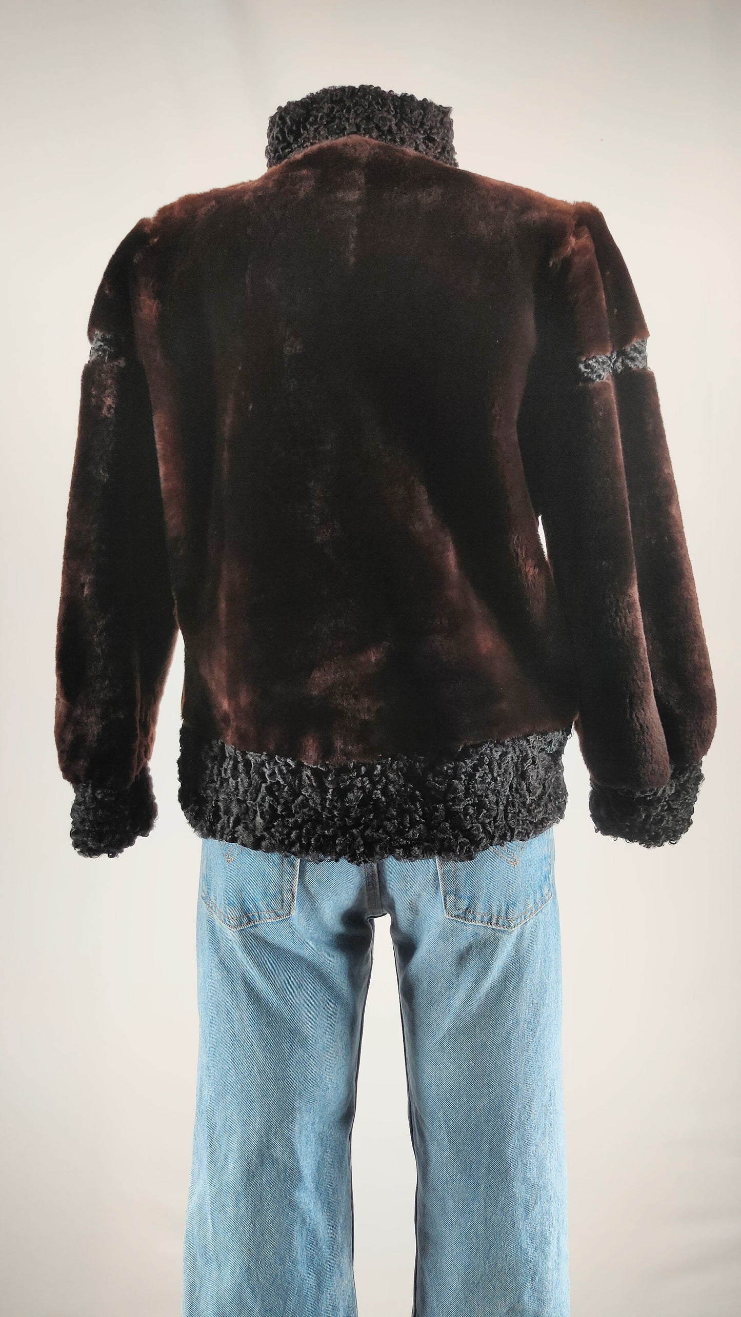 Chaqueta vintage de terciopelo marrón
