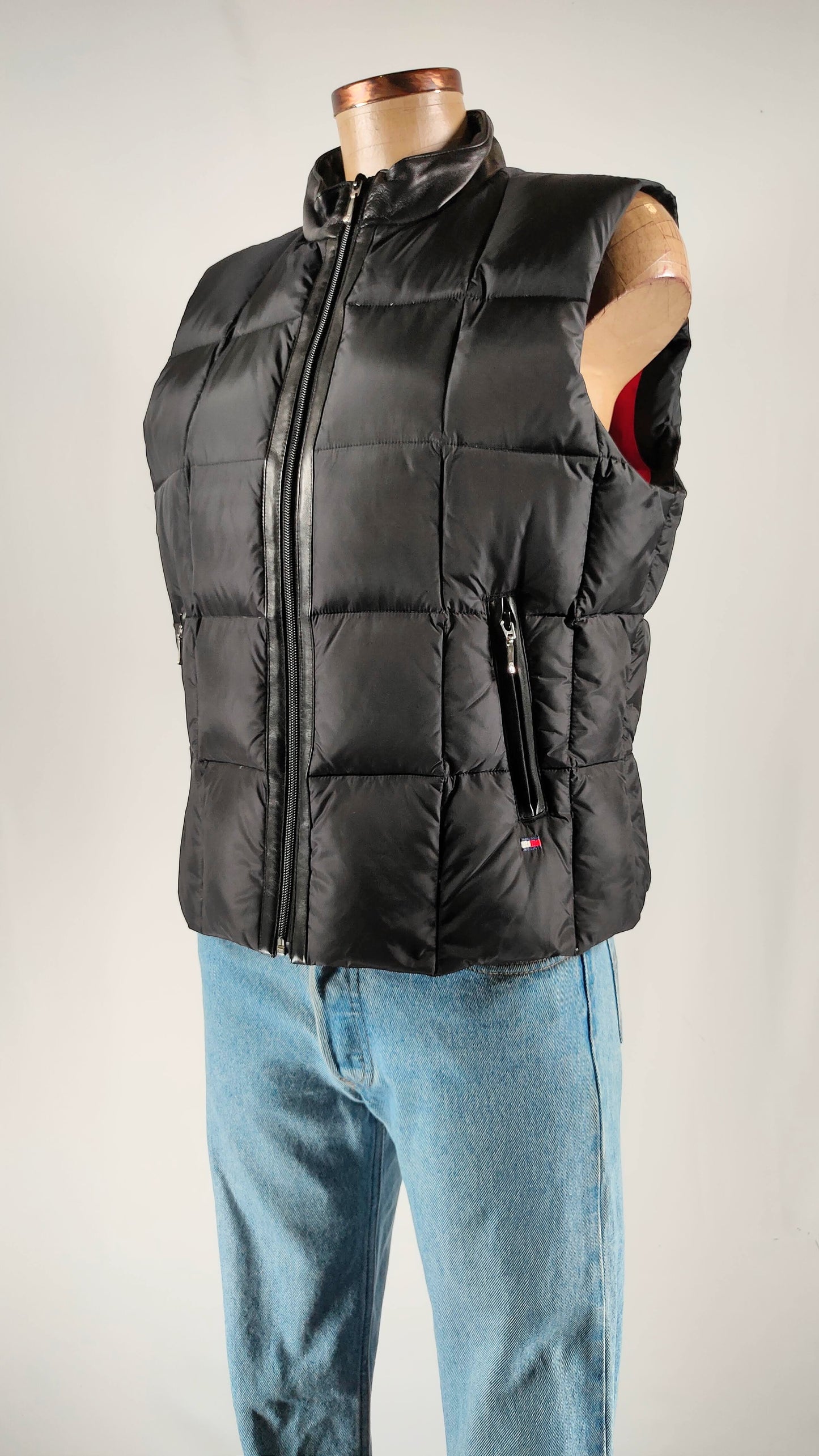 Chaleco de plumas negro Tommy Hilfiger