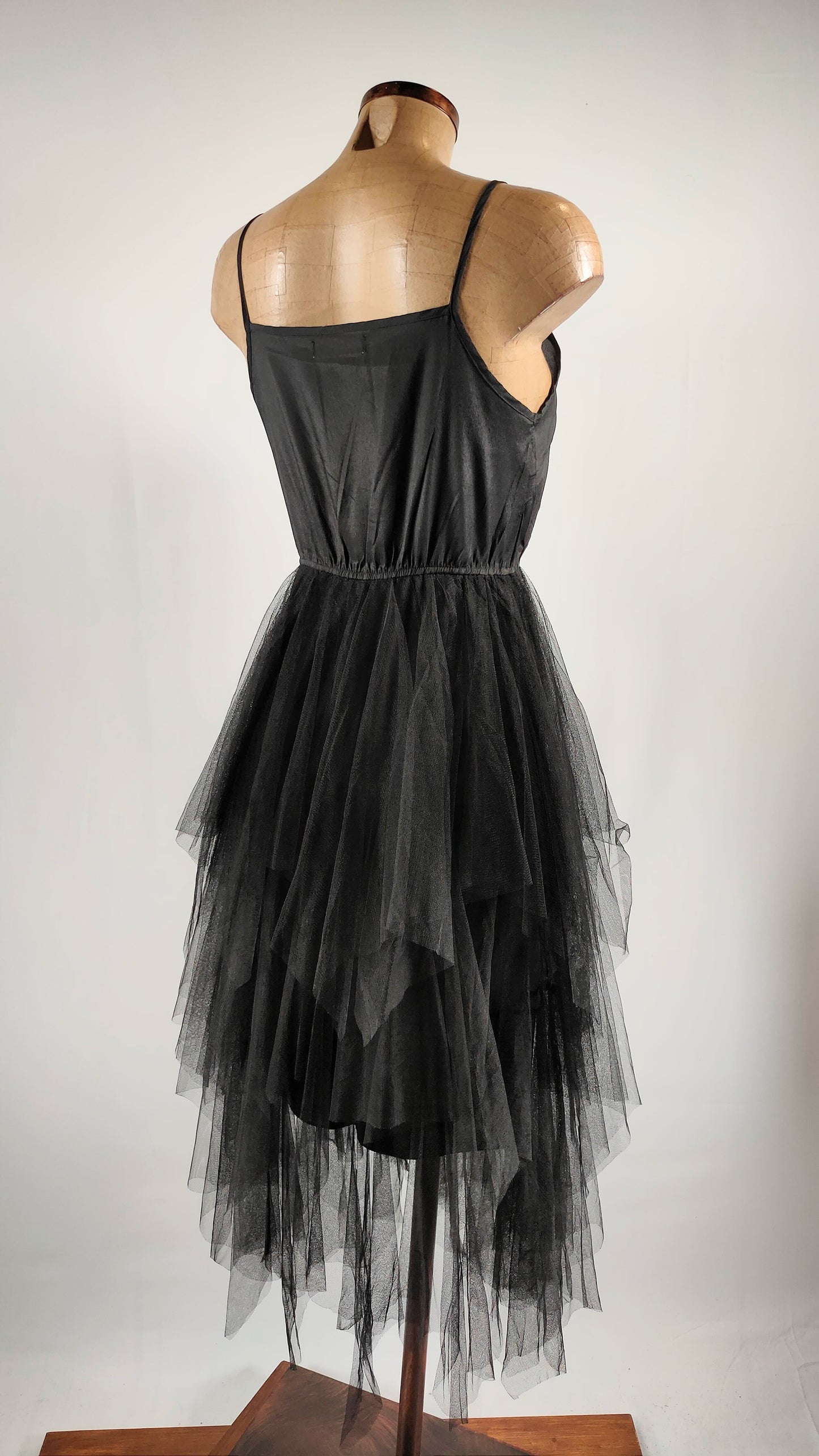 Vestido con falda de tul