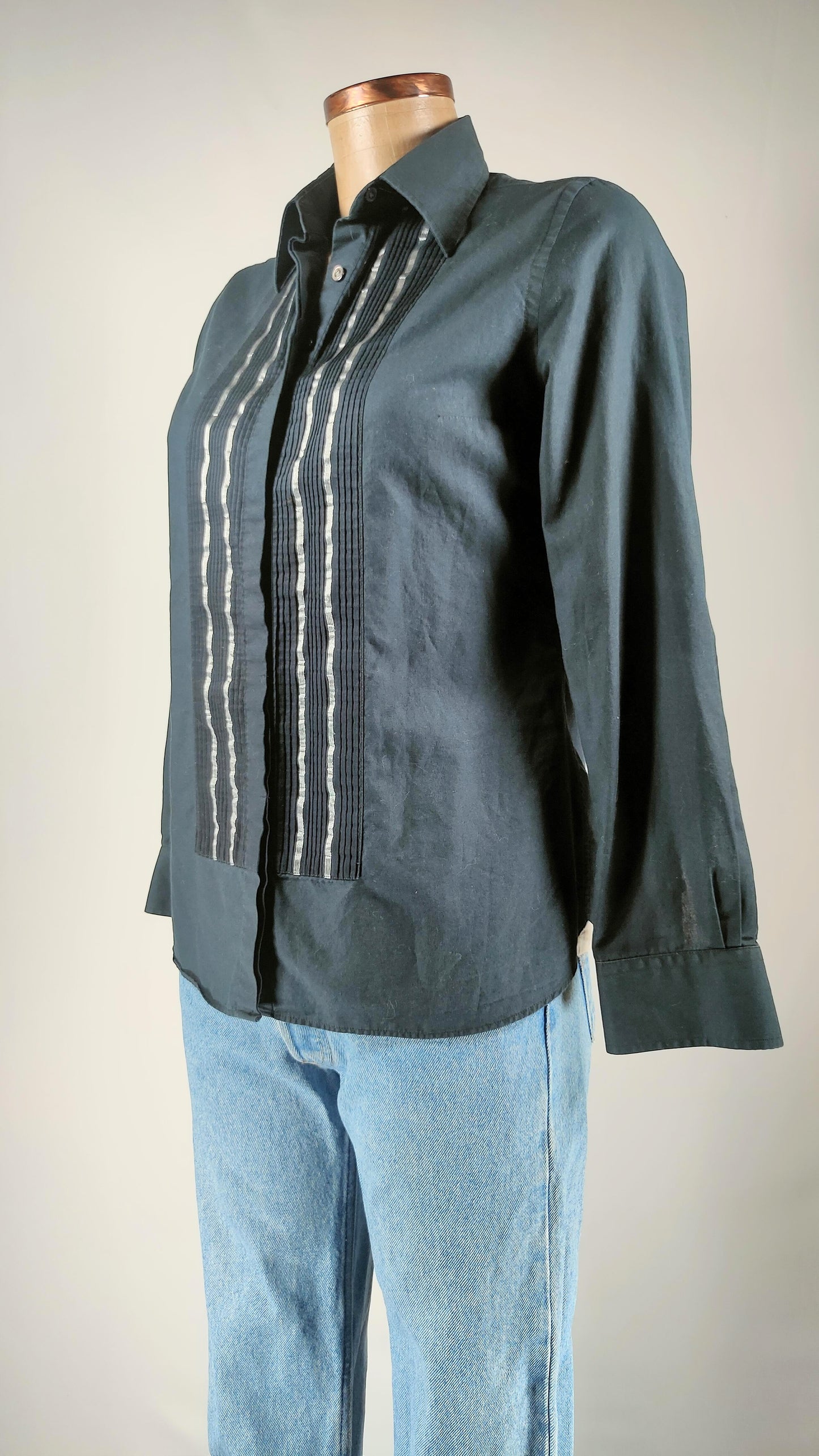 Camisa con cenefa plateada