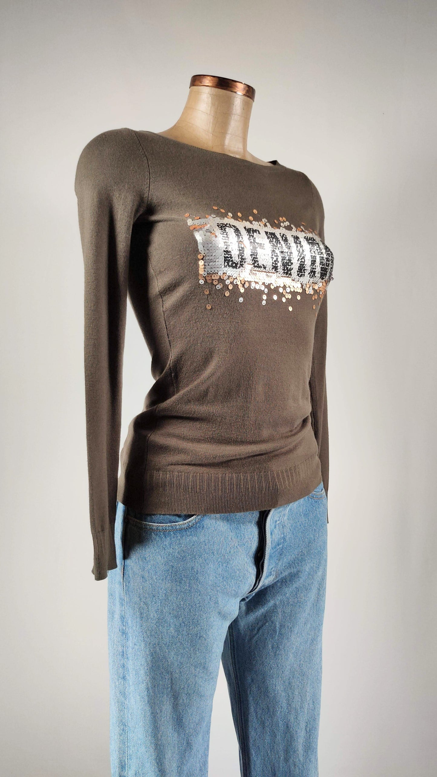 Jersey Salsa con tachuelas