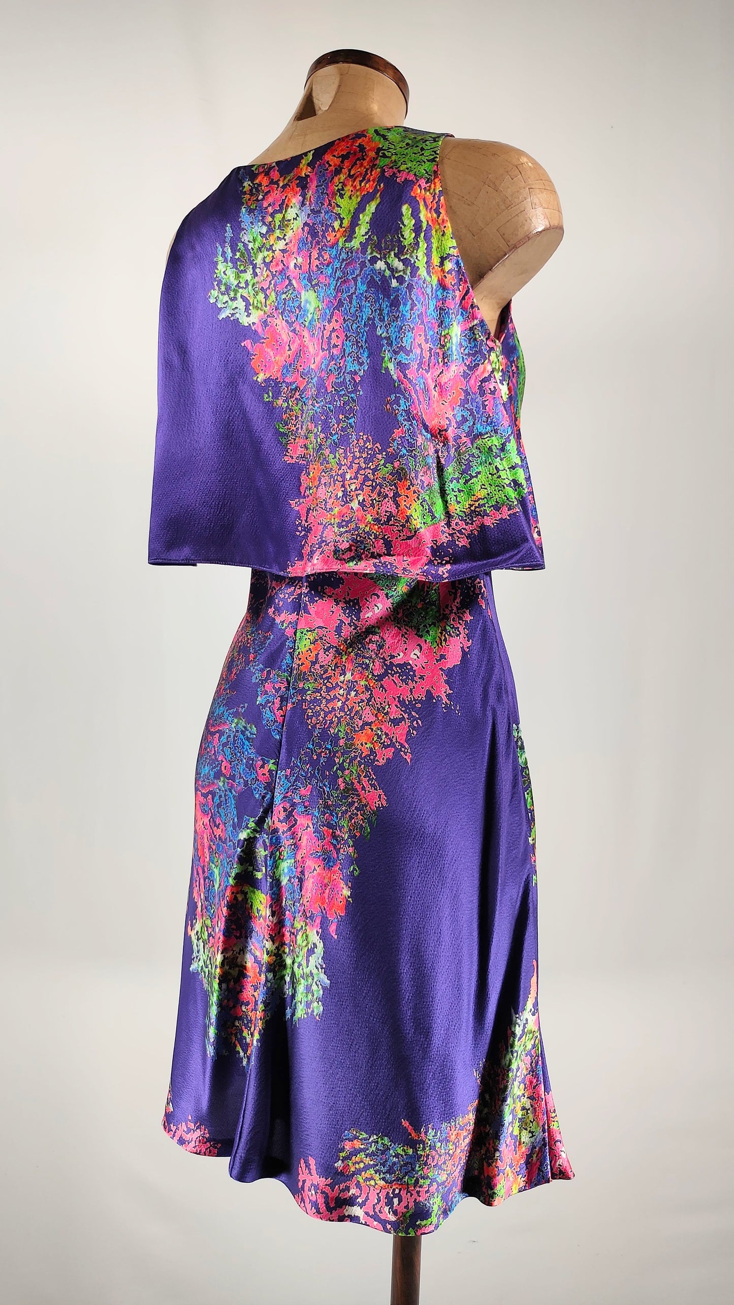 Vestido lila de seda