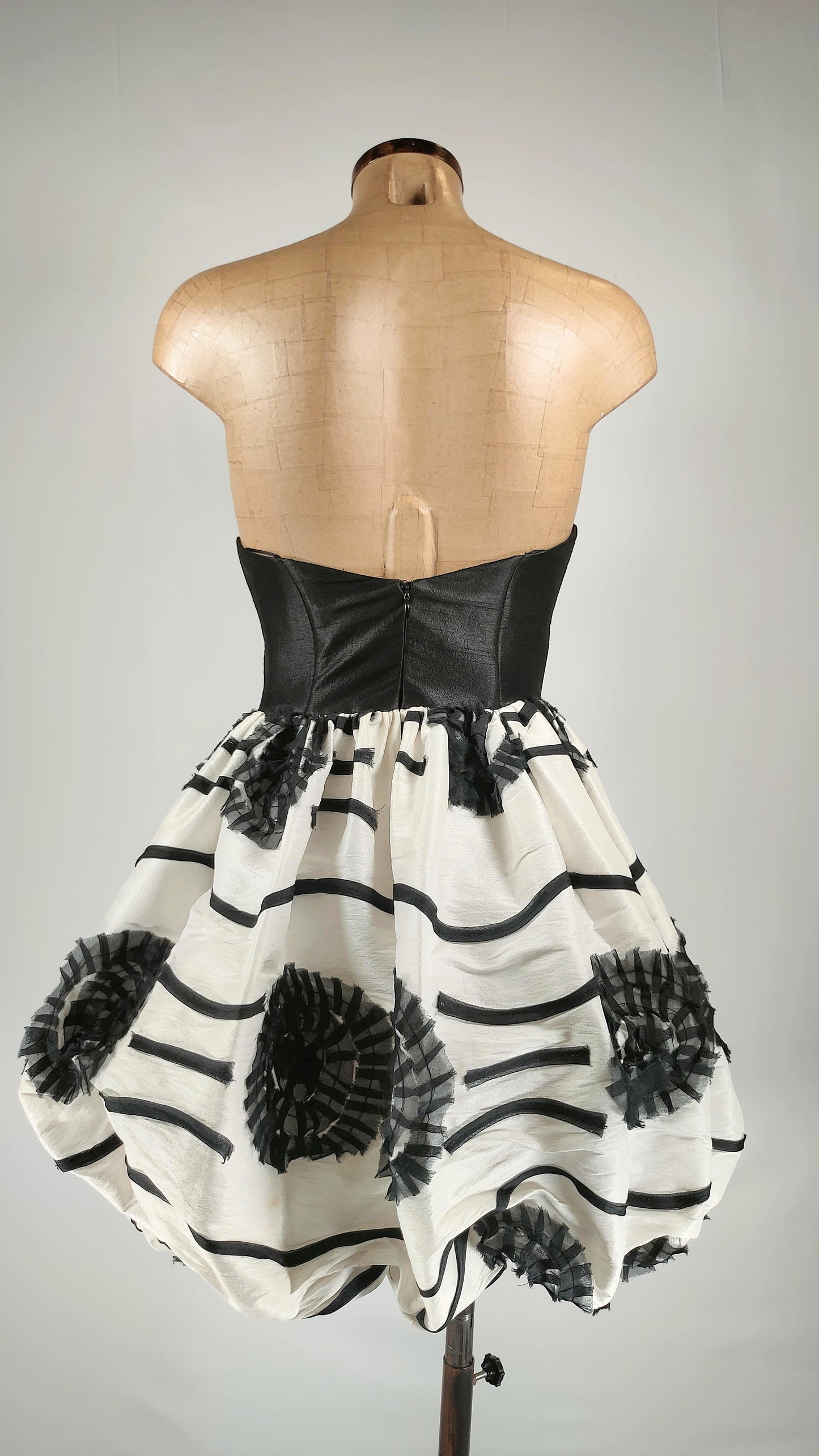 Vestido pouffe