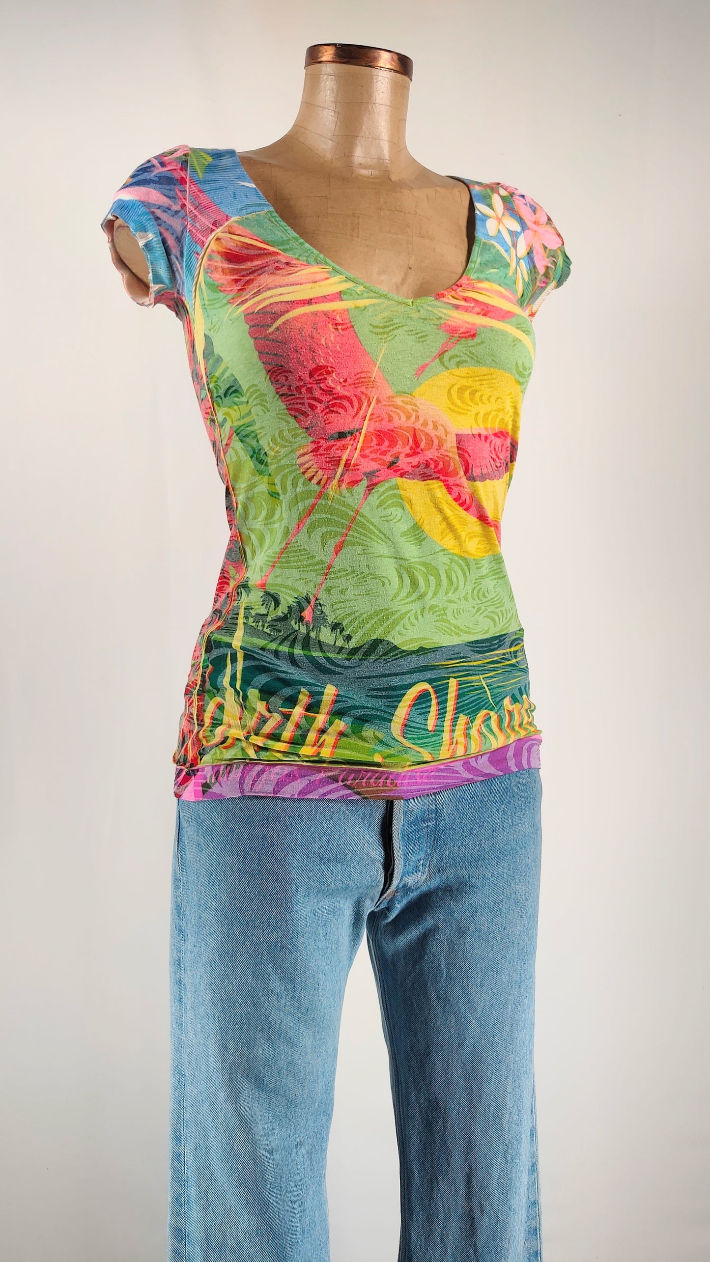 Camiseta Custo con cuello de pico