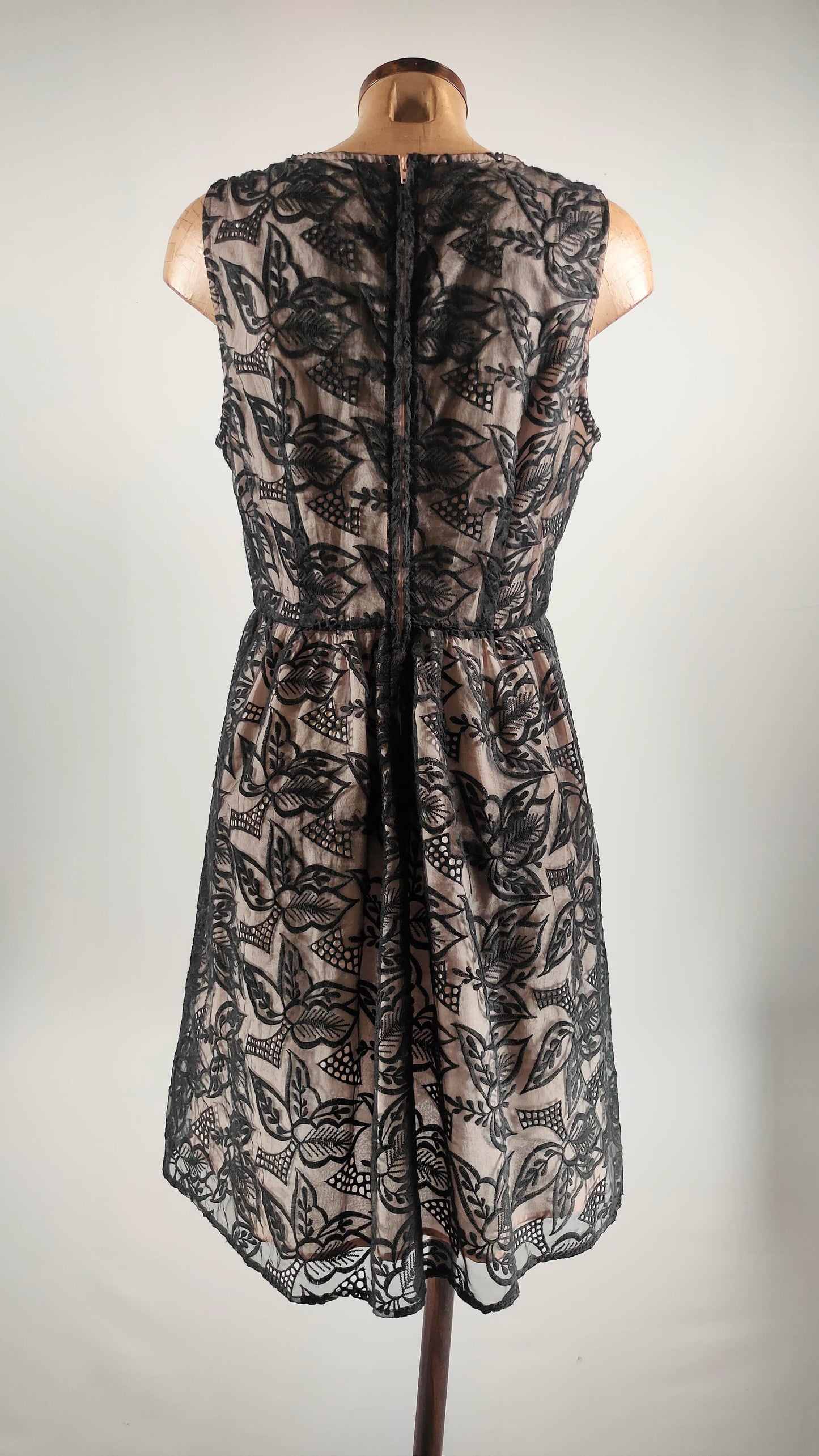 Vestido efecto transparente Naf Naf