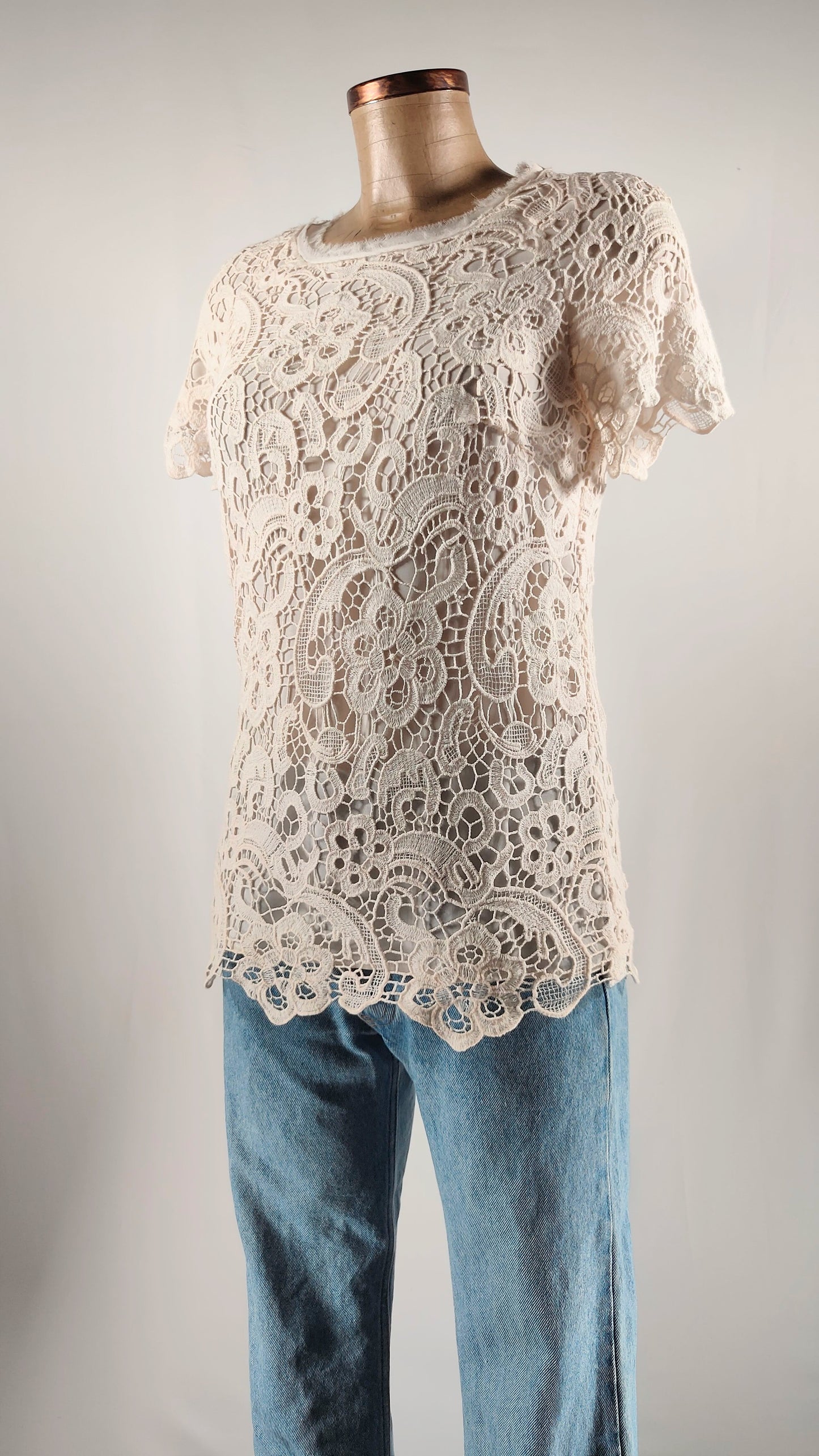 Camiseta calada beige