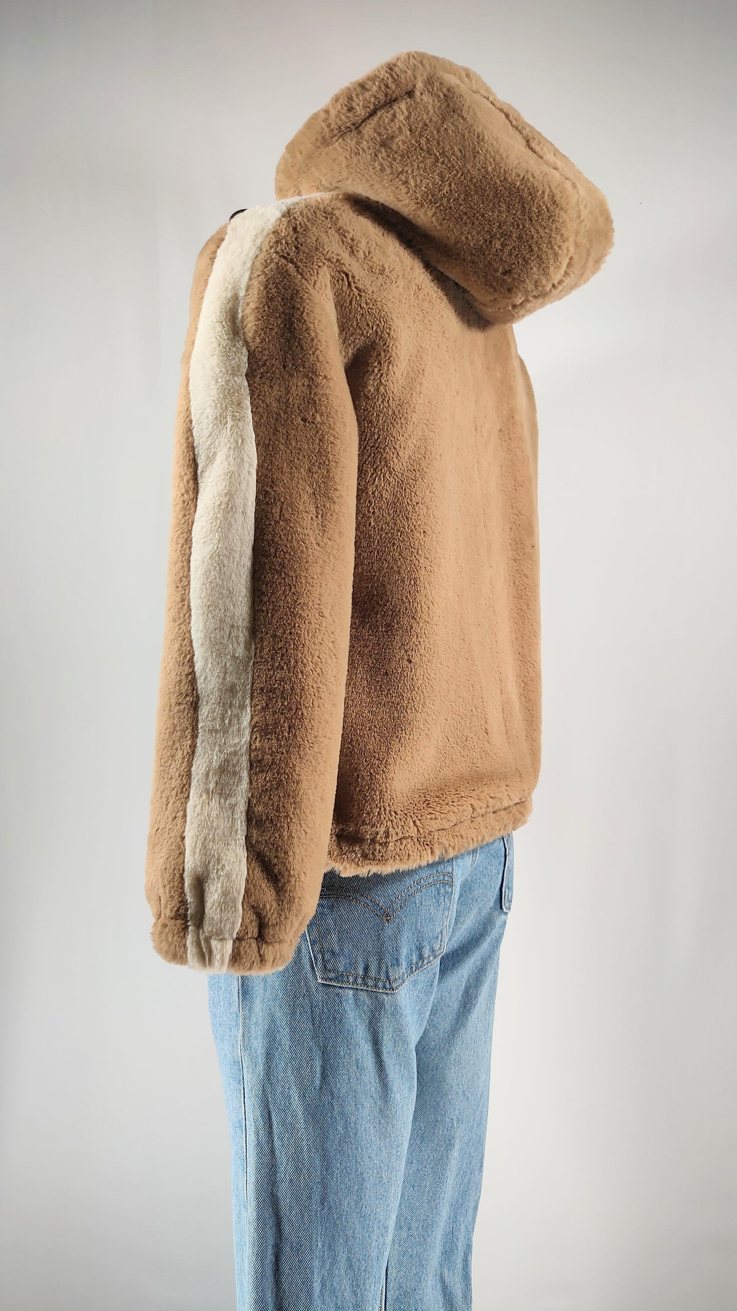 Chaqueta con raya lateral