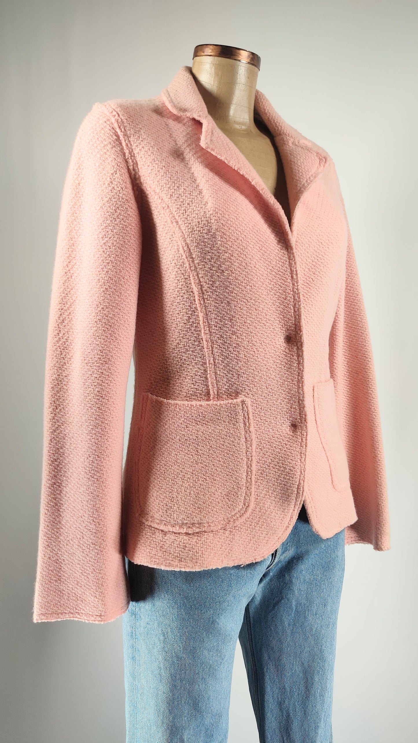 Chaqueta rosa con cierre a presión