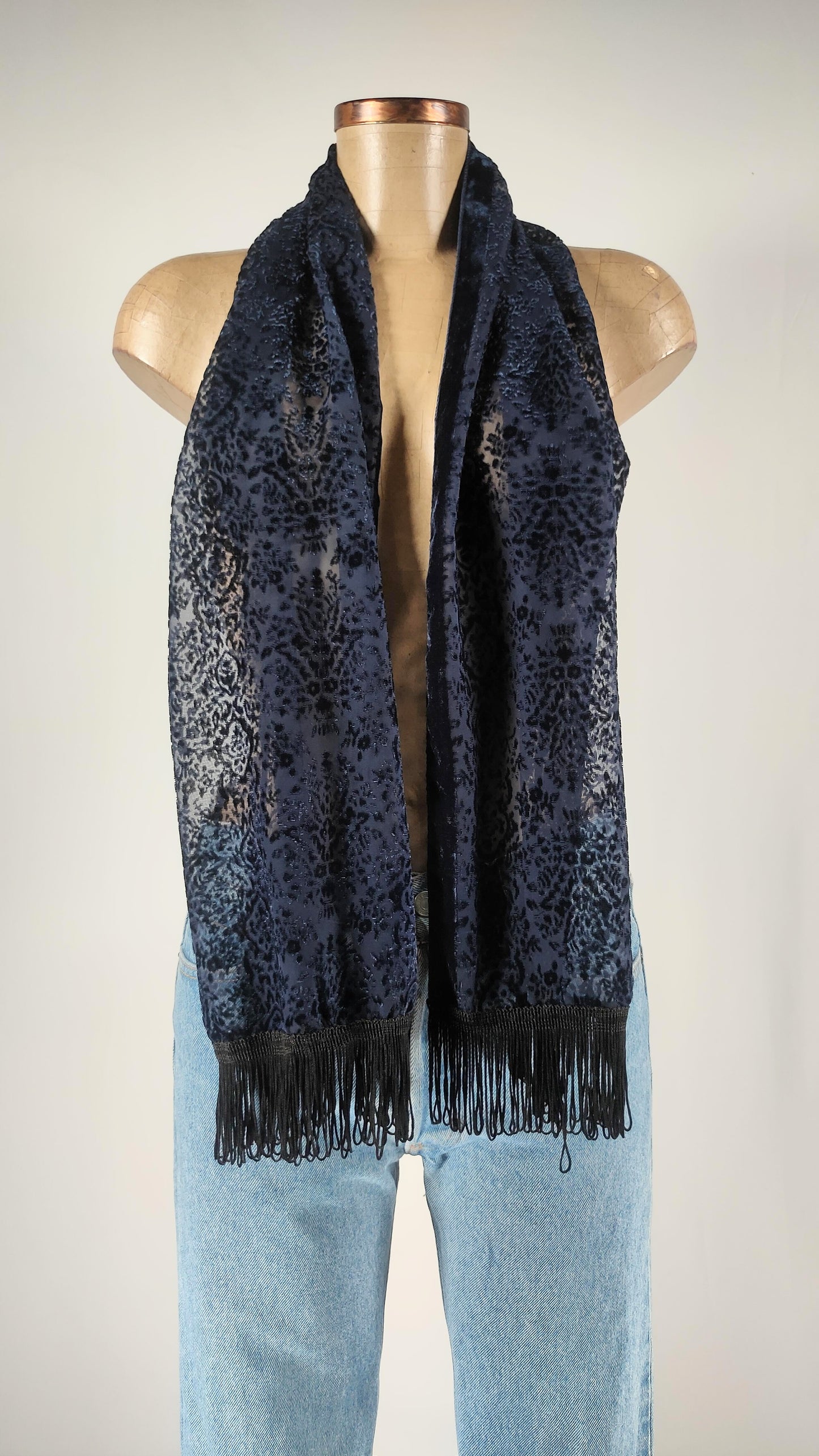 Pañuelo con flecos vintage