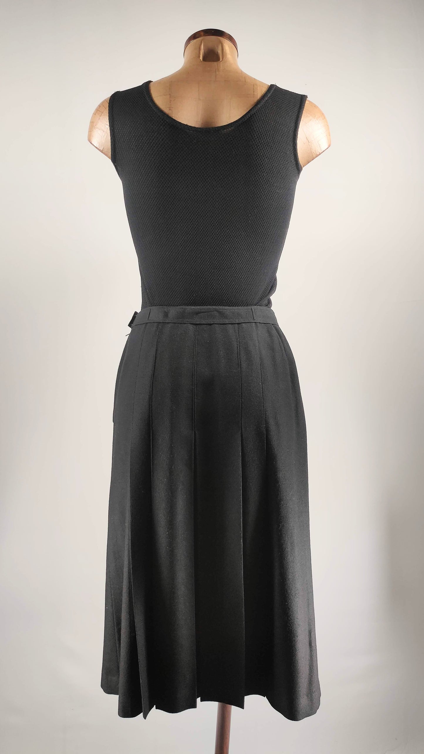 Falda midi de lana Fornesa