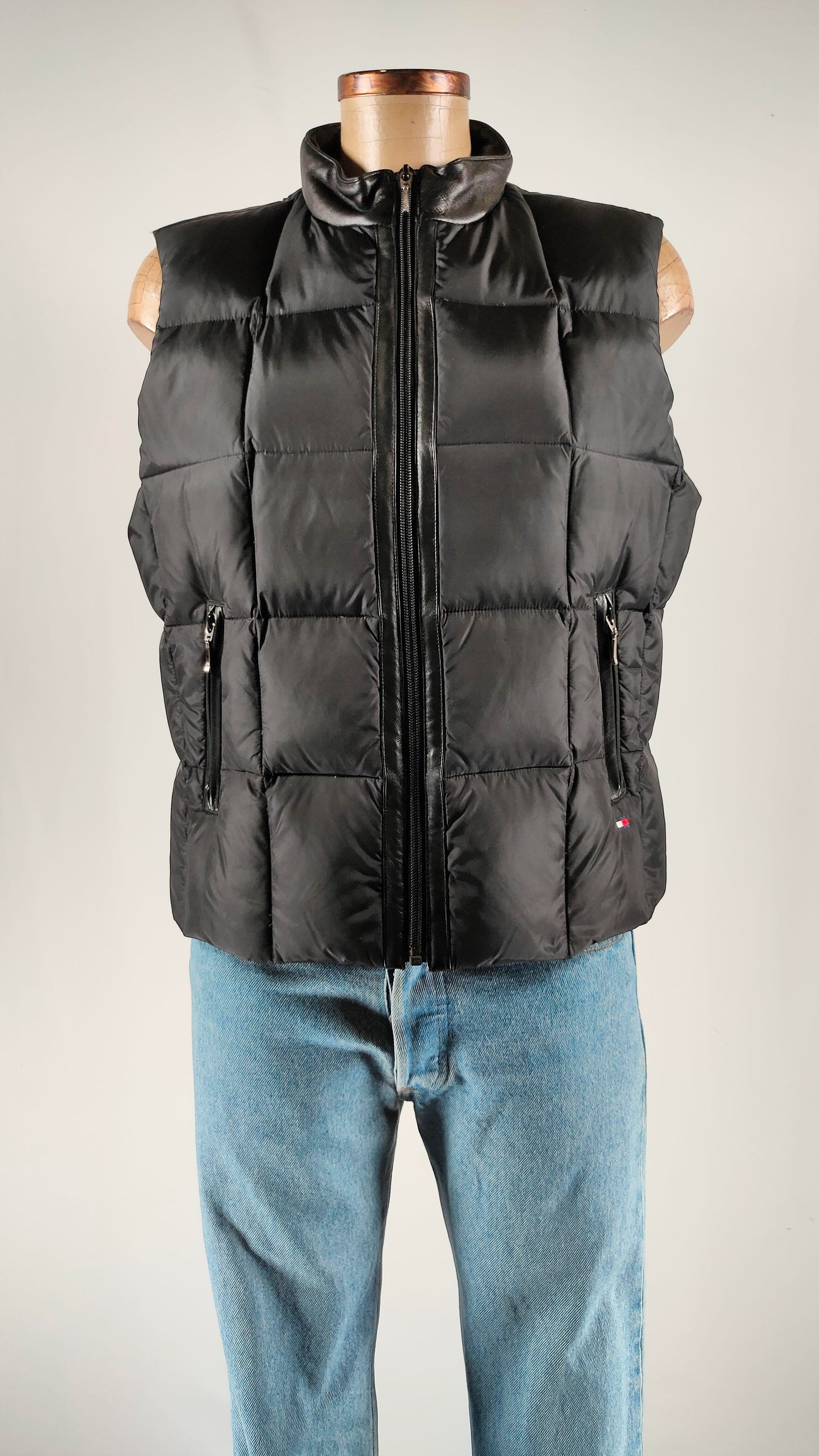 Chaleco de plumas negro Tommy Hilfiger