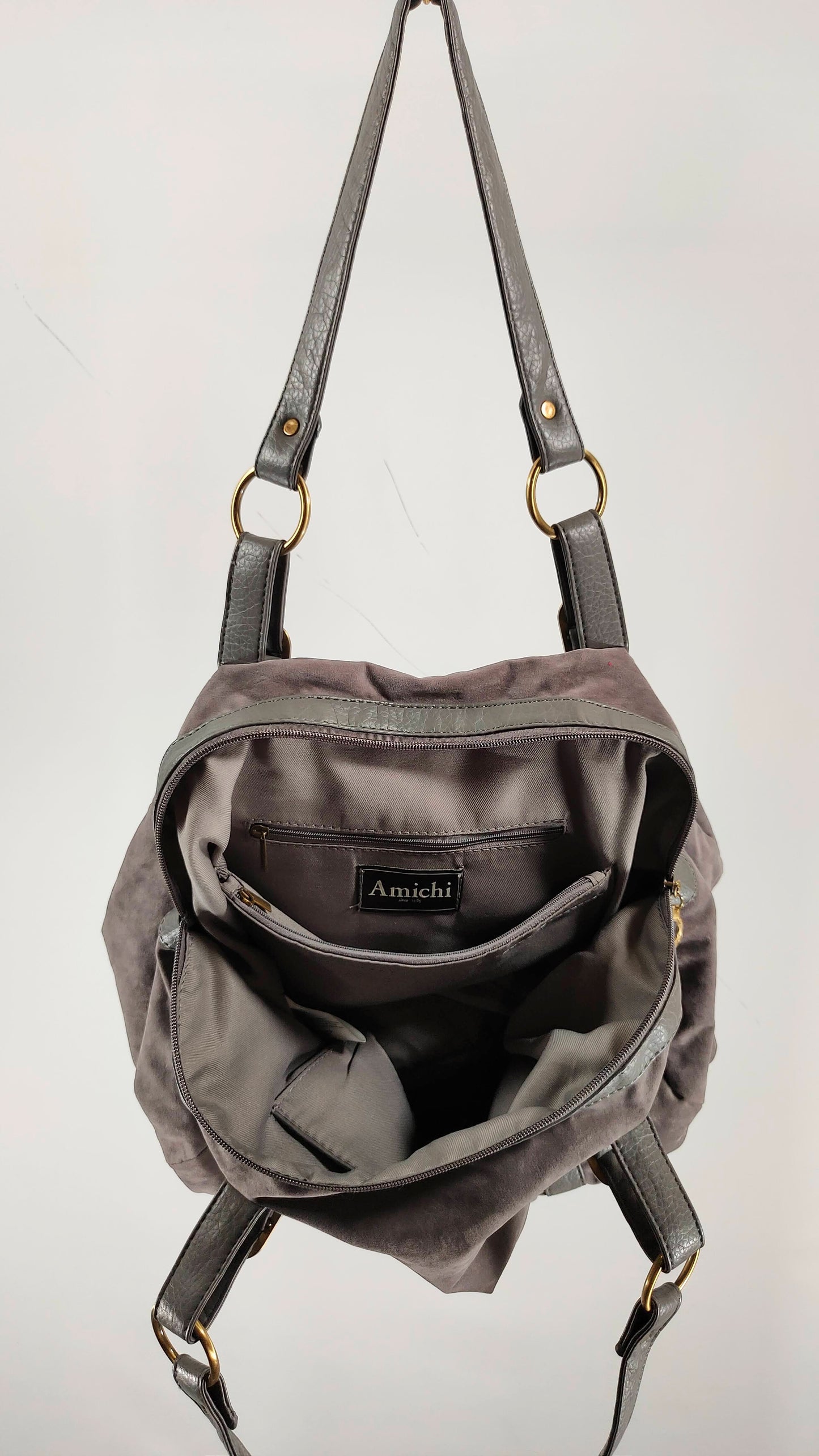 Bolso gris efecto ante Amichi