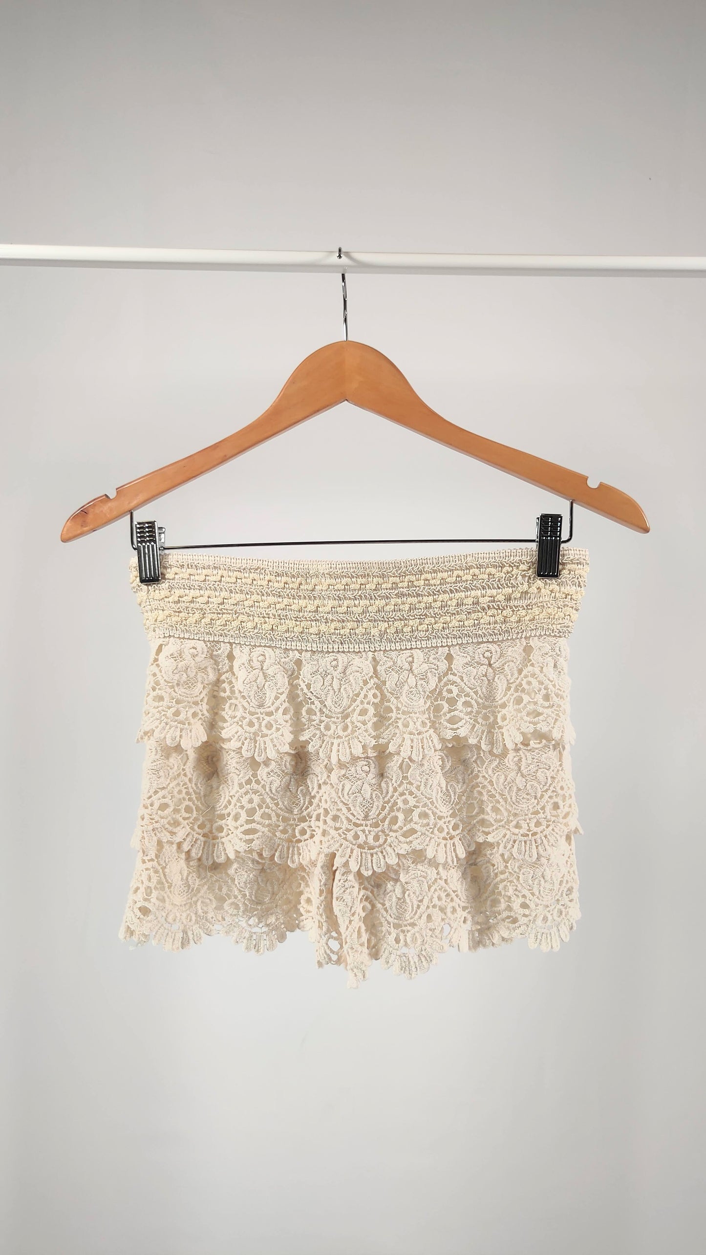 Short de encaje elástico
