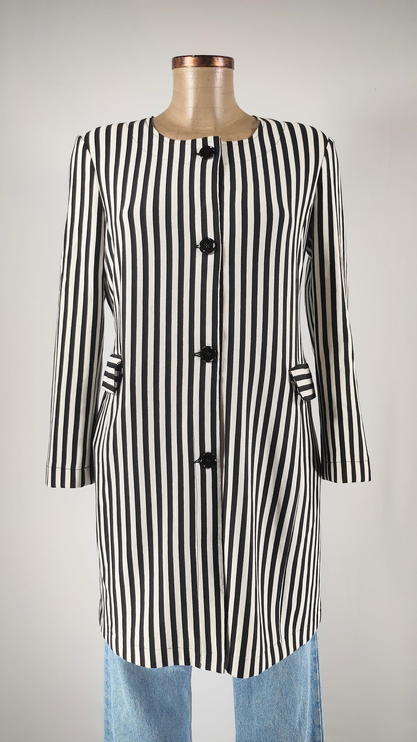 Blazer de rayas verticales