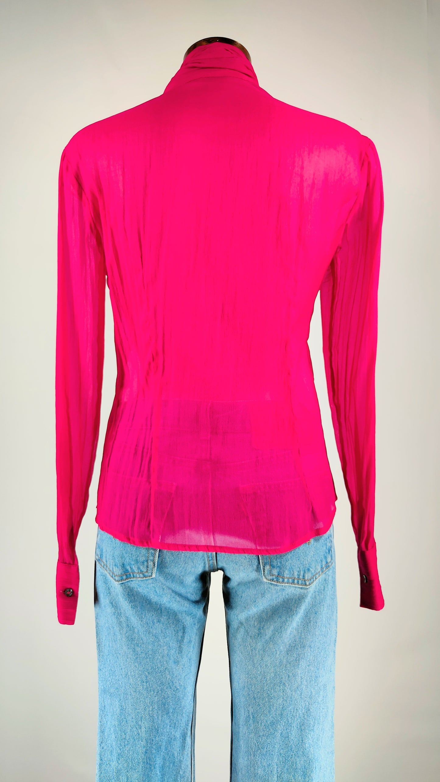 Camisa de seda fucsia