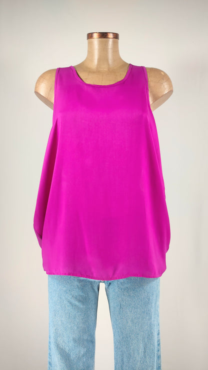 Top fucsia con espalda transparente