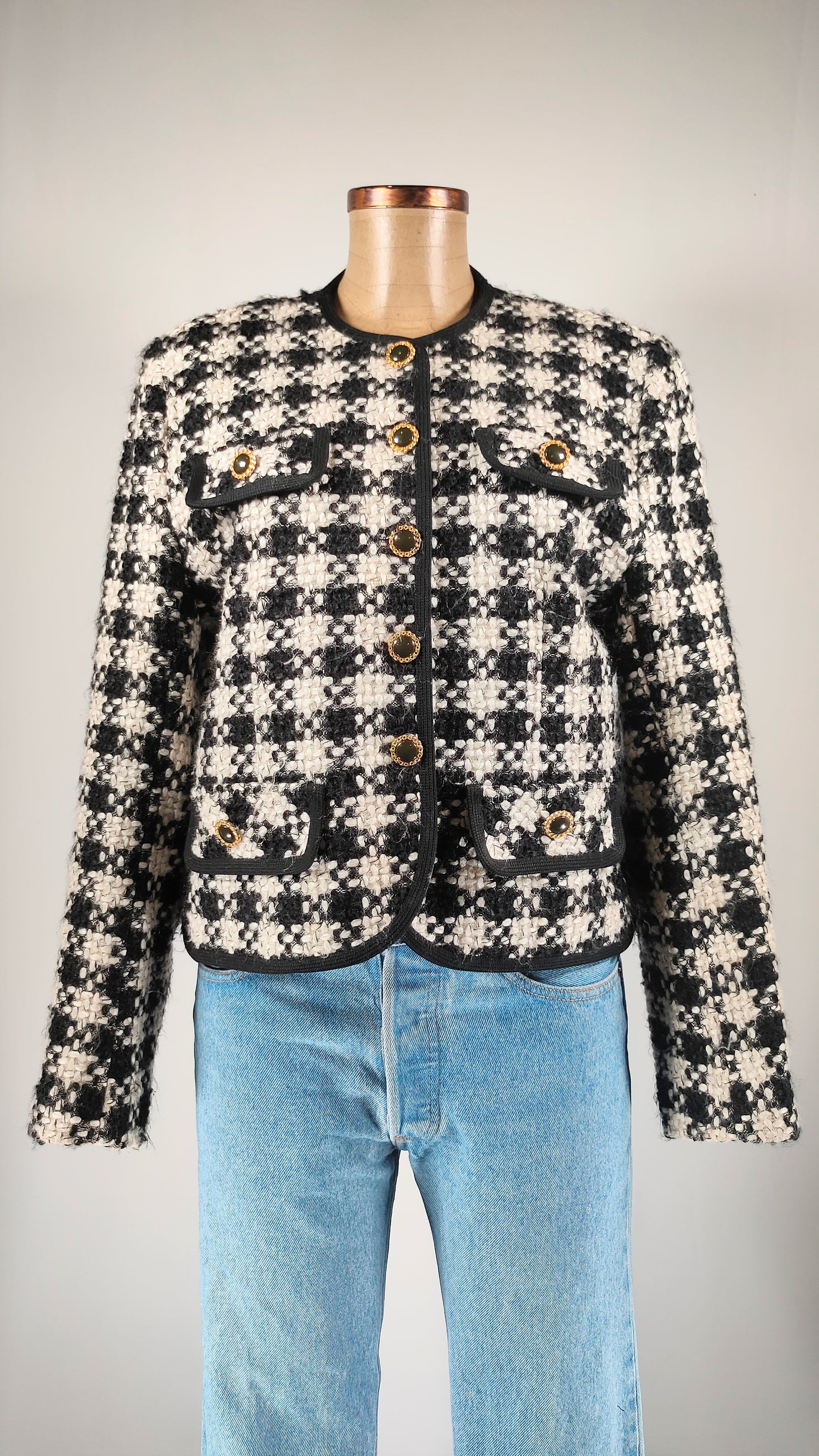 Chaqueta vintage con botones luxury