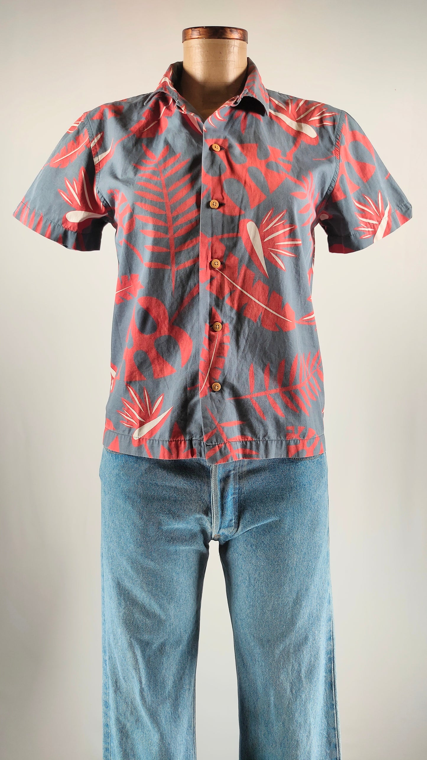 Camisa Old Navy estampado hawaiano