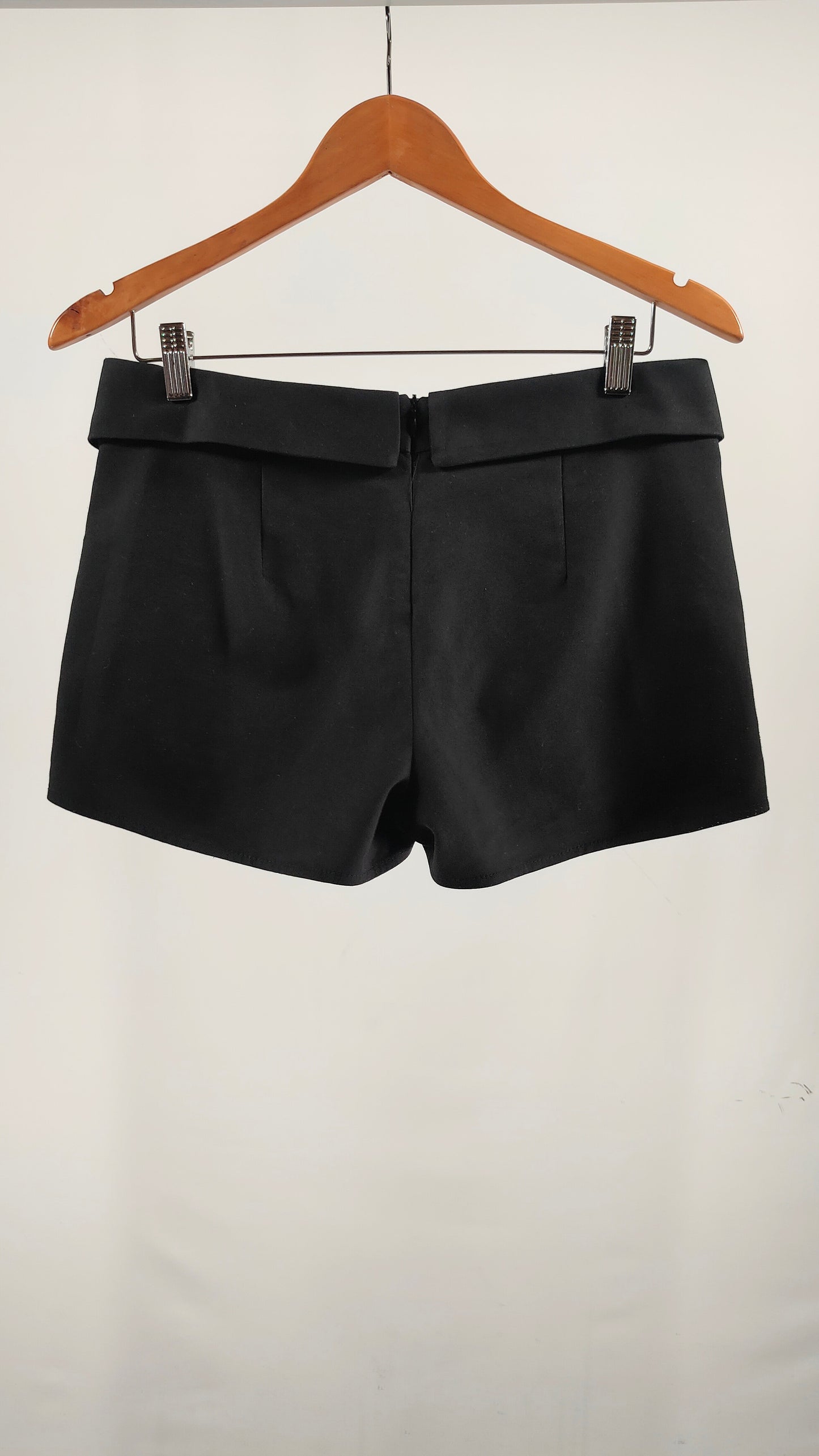 Short efecto falda Zara negro