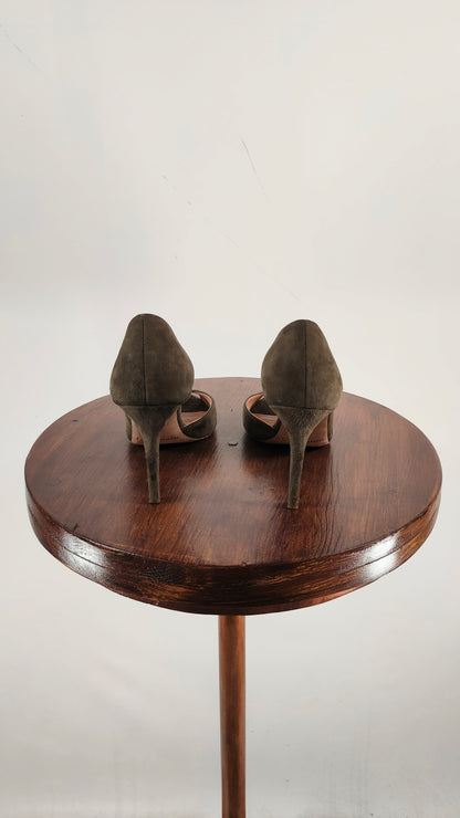 Zapato de ante verde con obertura L.K.Bennett