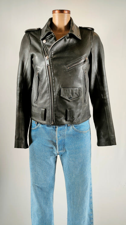 Cazadora biker de cuero con bolsillo
