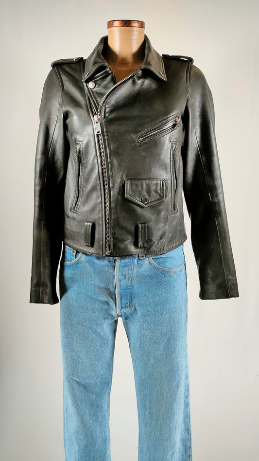 Cazadora biker de cuero con bolsillo