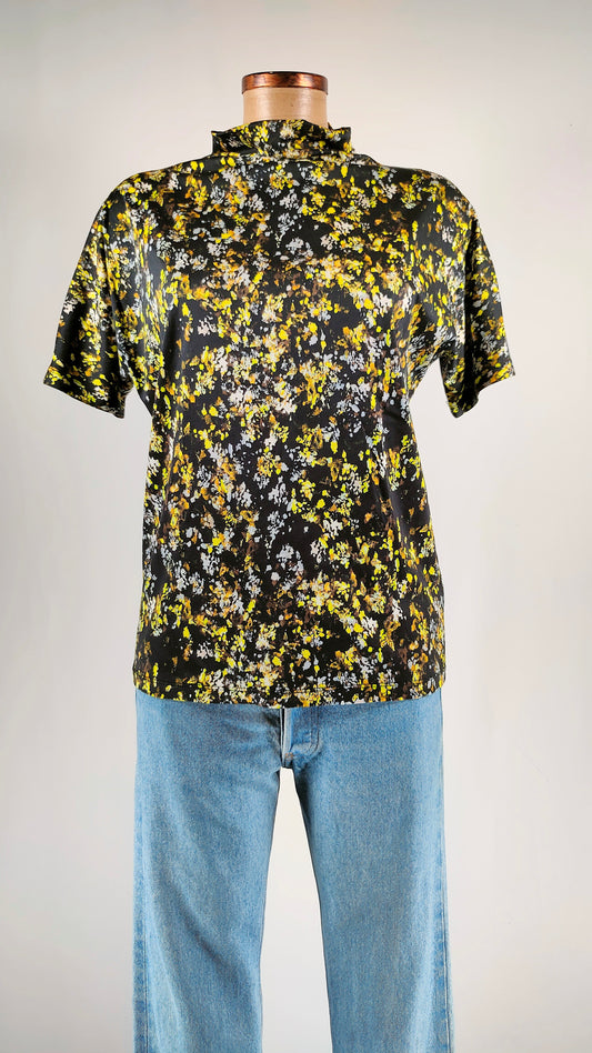 Top con estampado flúor Cos