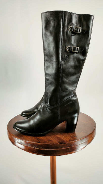 Botas negras de piel Natalia Blanco