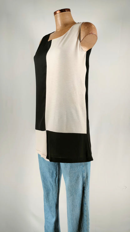 Blusa negra y blanca Zenia