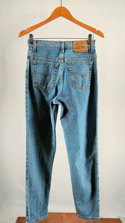 Levi's azul recto