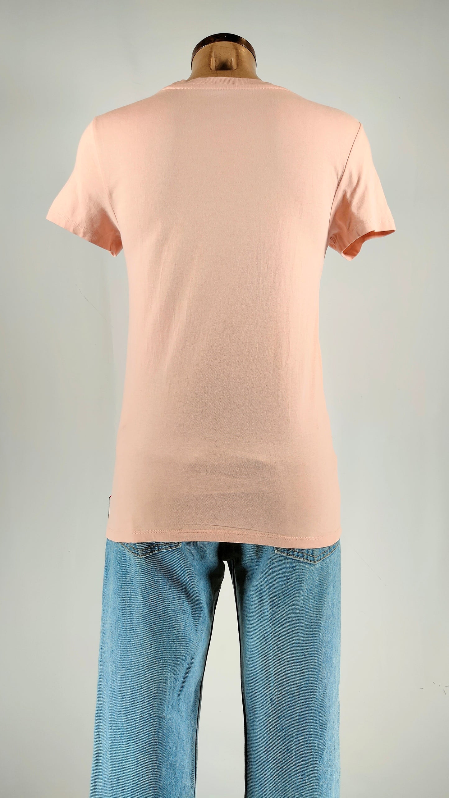 Camiseta Levi's rosa