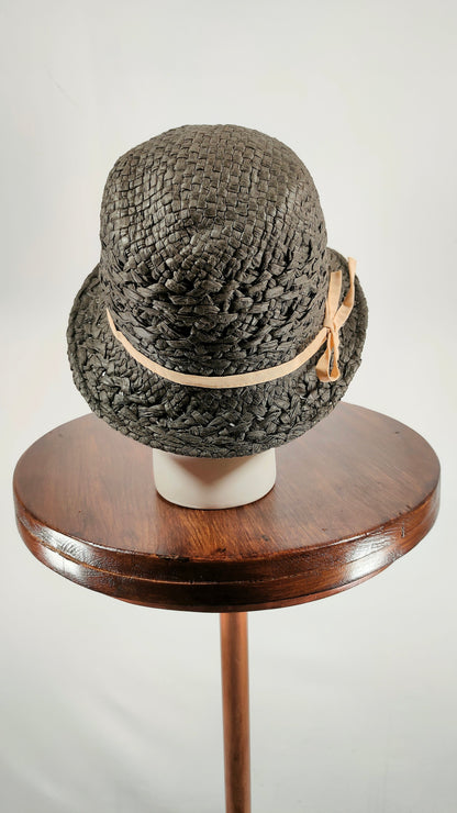 Sombrero de papel negro Hakei