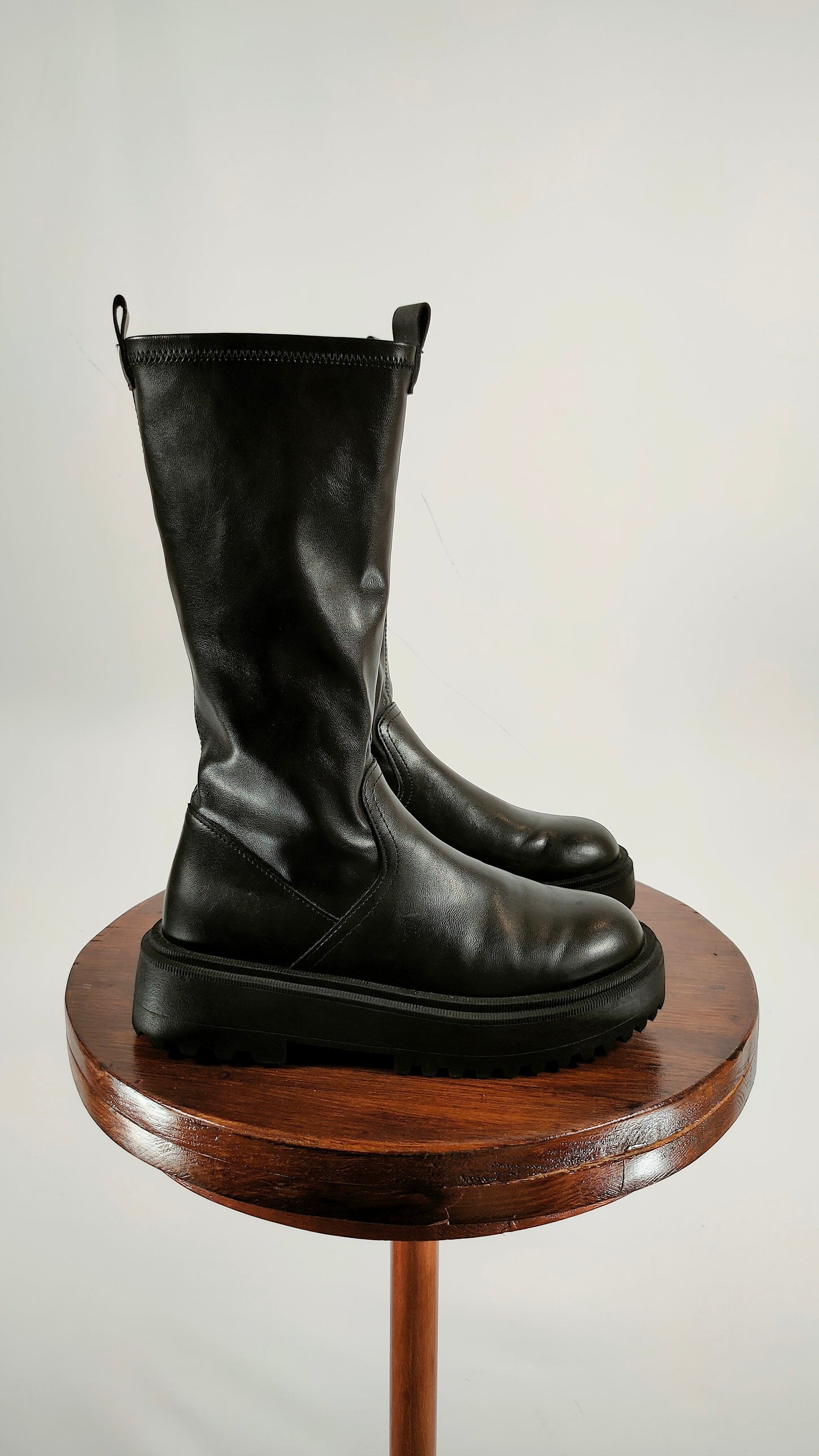 Botas polipiel negras con plataforma