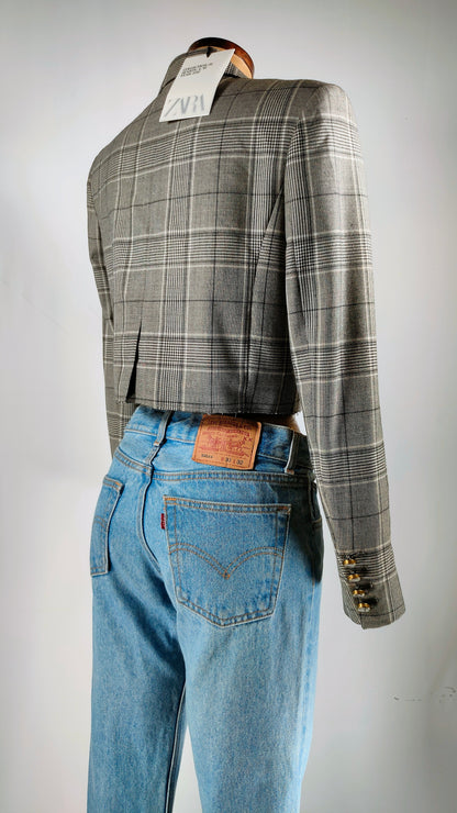 Americana crop con efecto deshilachado